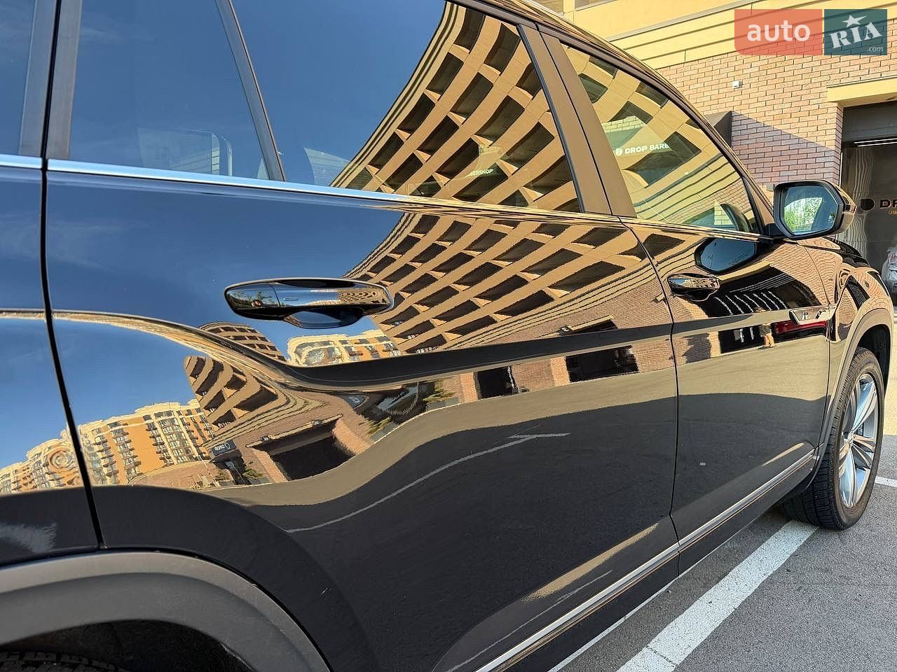 Volkswagen Atlas 2019 VIN 1V2RR2CA7KC622527 фото оголошення 34 з 37