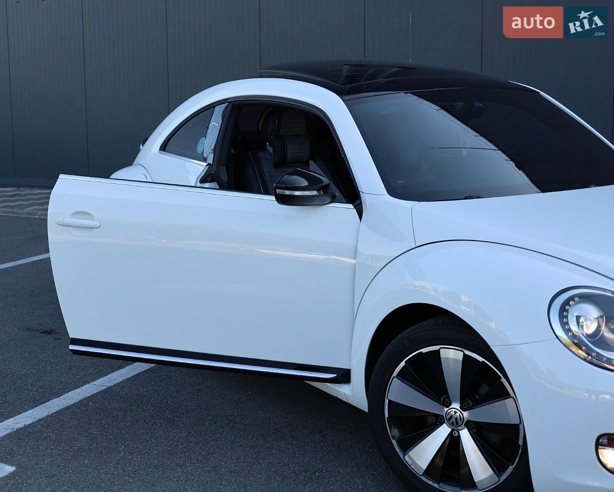 Volkswagen Beetle 2015 VIN WVWZZZ16ZFM640470 фото оголошення 17 з 77
