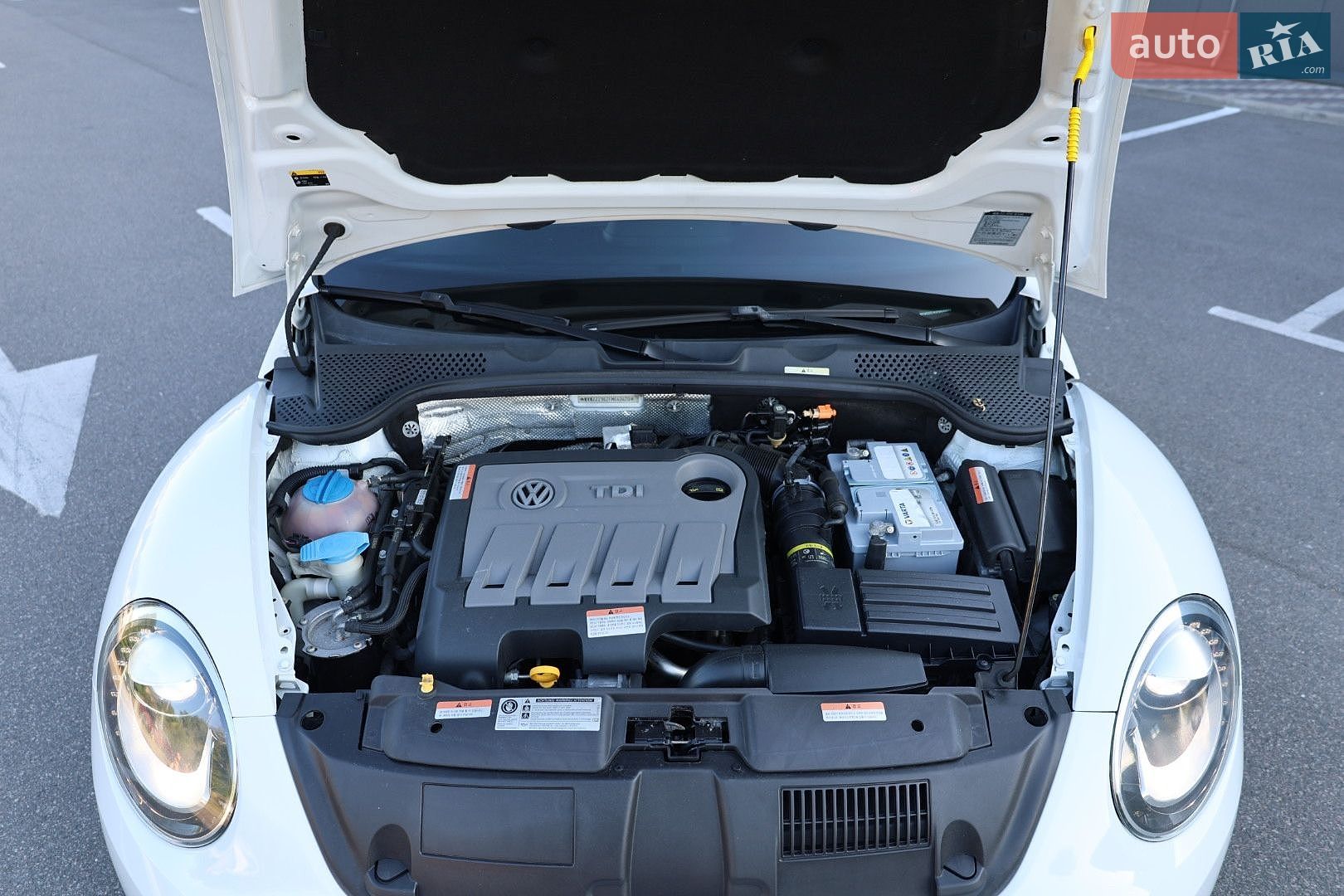 Volkswagen Beetle 2015 VIN WVWZZZ16ZFM640470 фото оголошення 18 з 77