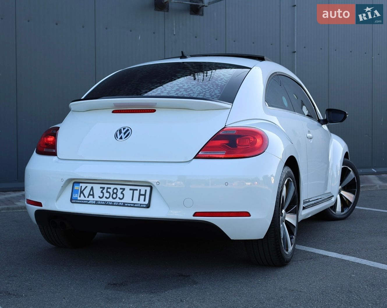 Volkswagen Beetle 2015 VIN WVWZZZ16ZFM640470 фото оголошення 29 з 77