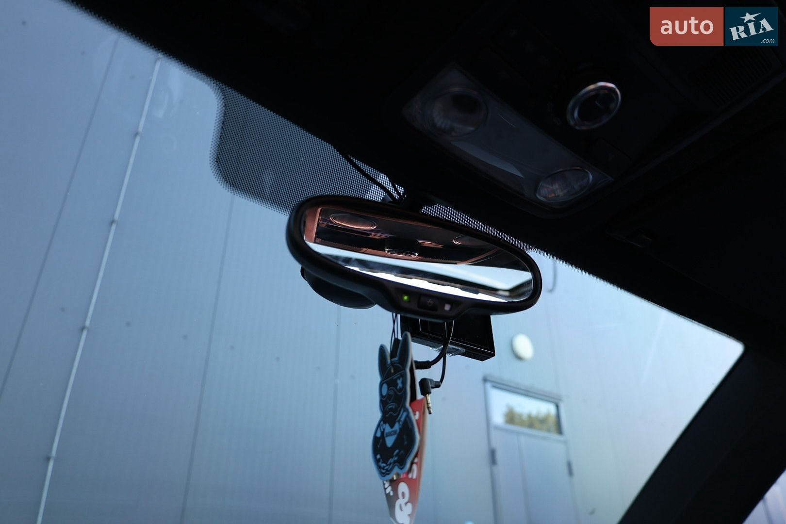 Volkswagen Beetle 2015 VIN WVWZZZ16ZFM640470 фото оголошення 43 з 77