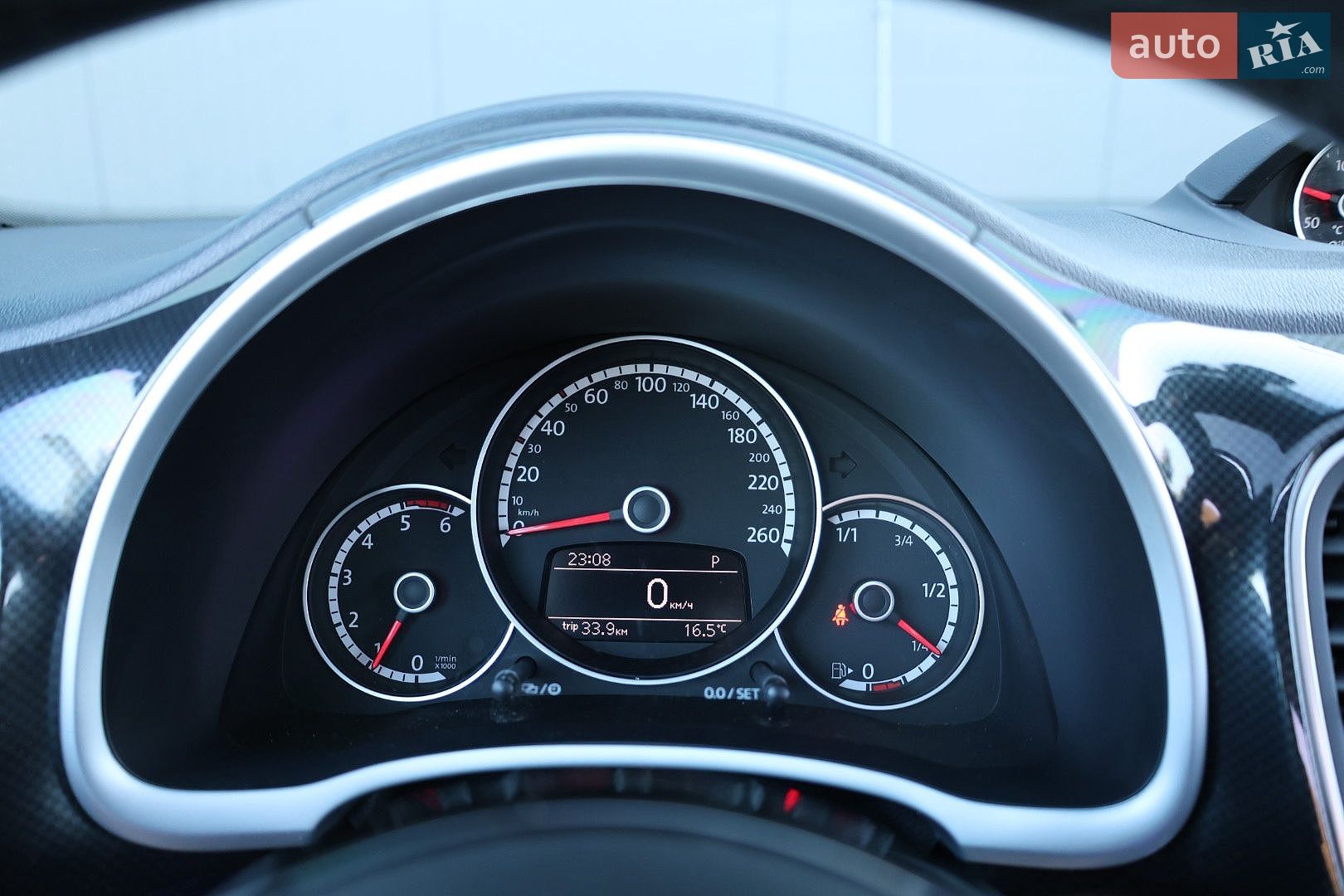 Volkswagen Beetle 2015 VIN WVWZZZ16ZFM640470 фото оголошення 46 з 77