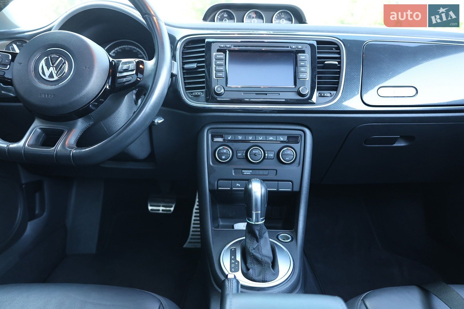 Volkswagen Beetle 2015 VIN WVWZZZ16ZFM640470 фото оголошення 74 з 77