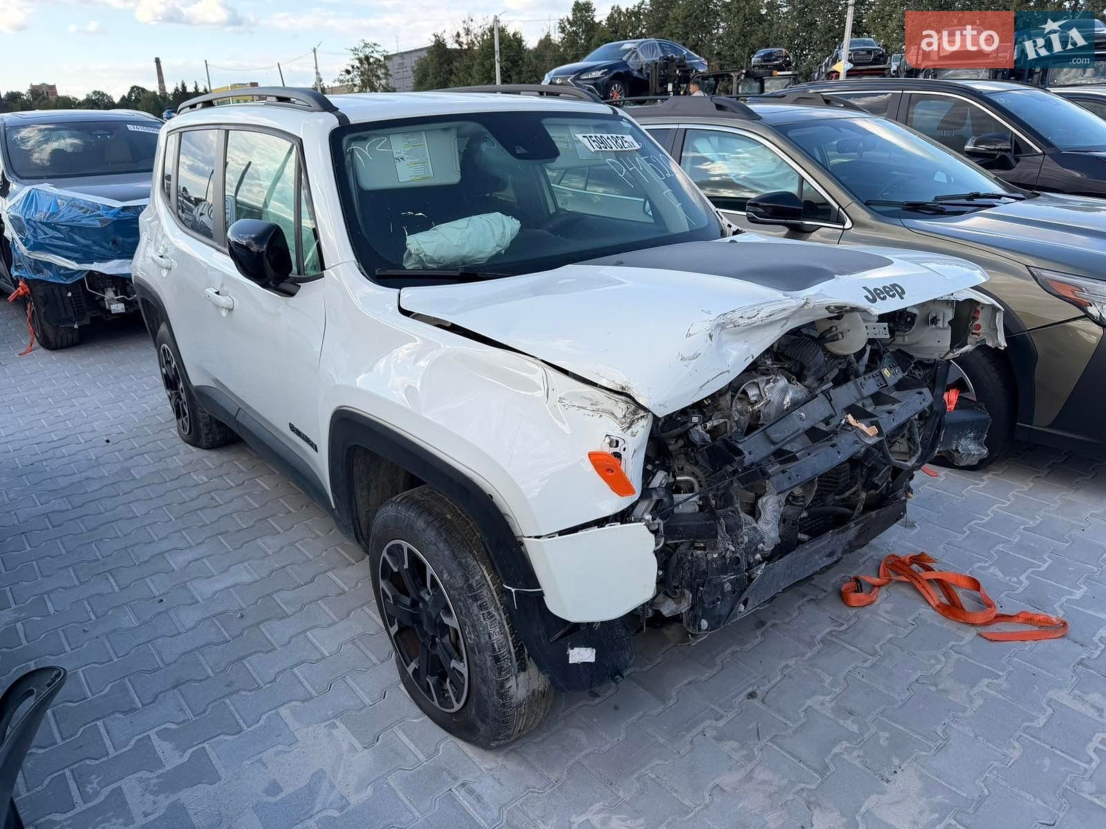 Jeep Renegade 2023 VIN ZACNJDB11PPP41520 фото оголошення 19 з 19
