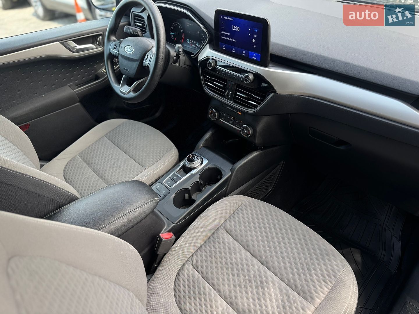 Ford Escape 2019 VIN 1FMCU0G62LUA12560 фото оголошення 14 з 51