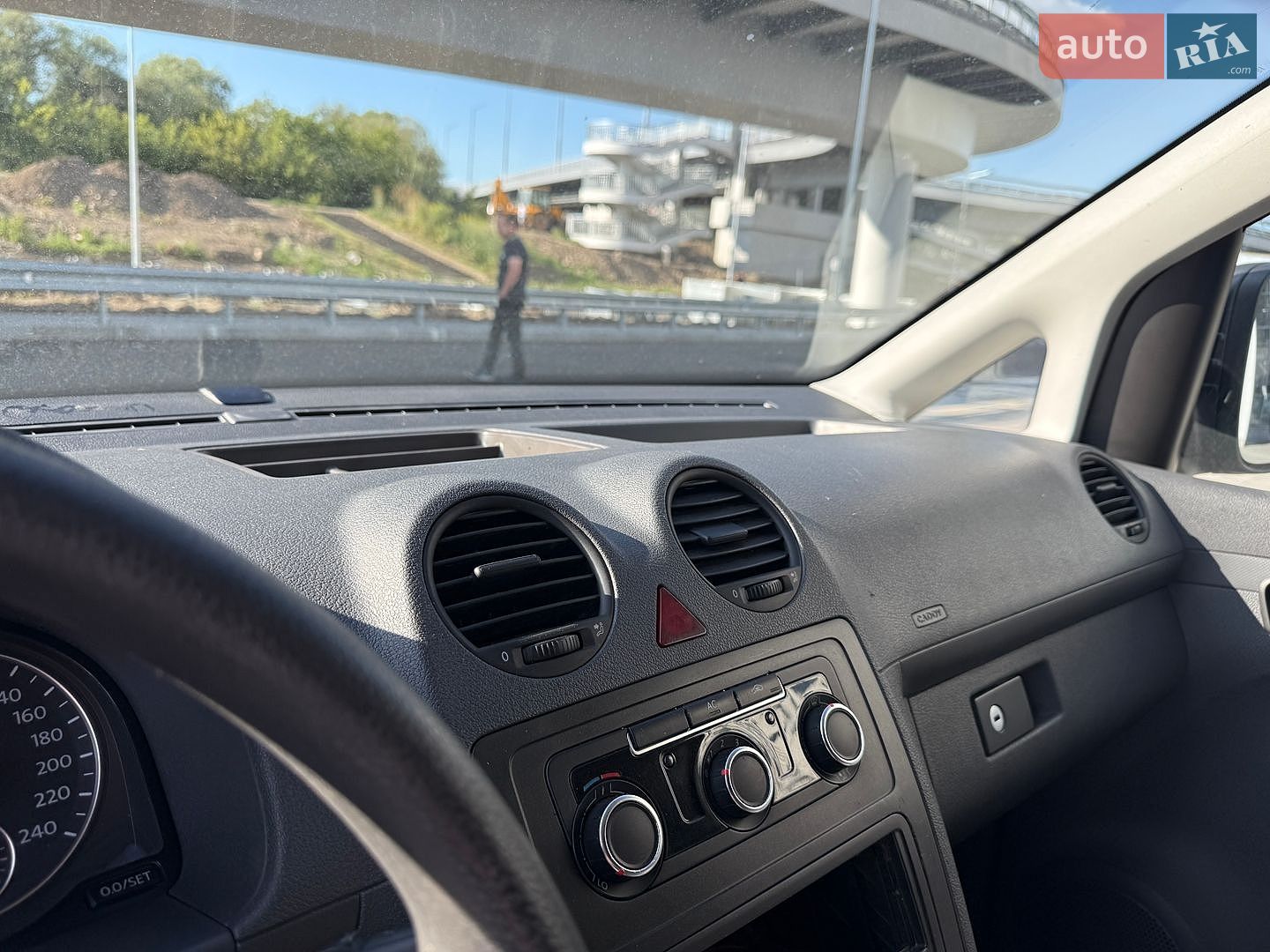 Volkswagen Caddy 2011 VIN WV1ZZZ2KZBX302694 фото оголошення 16 з 36