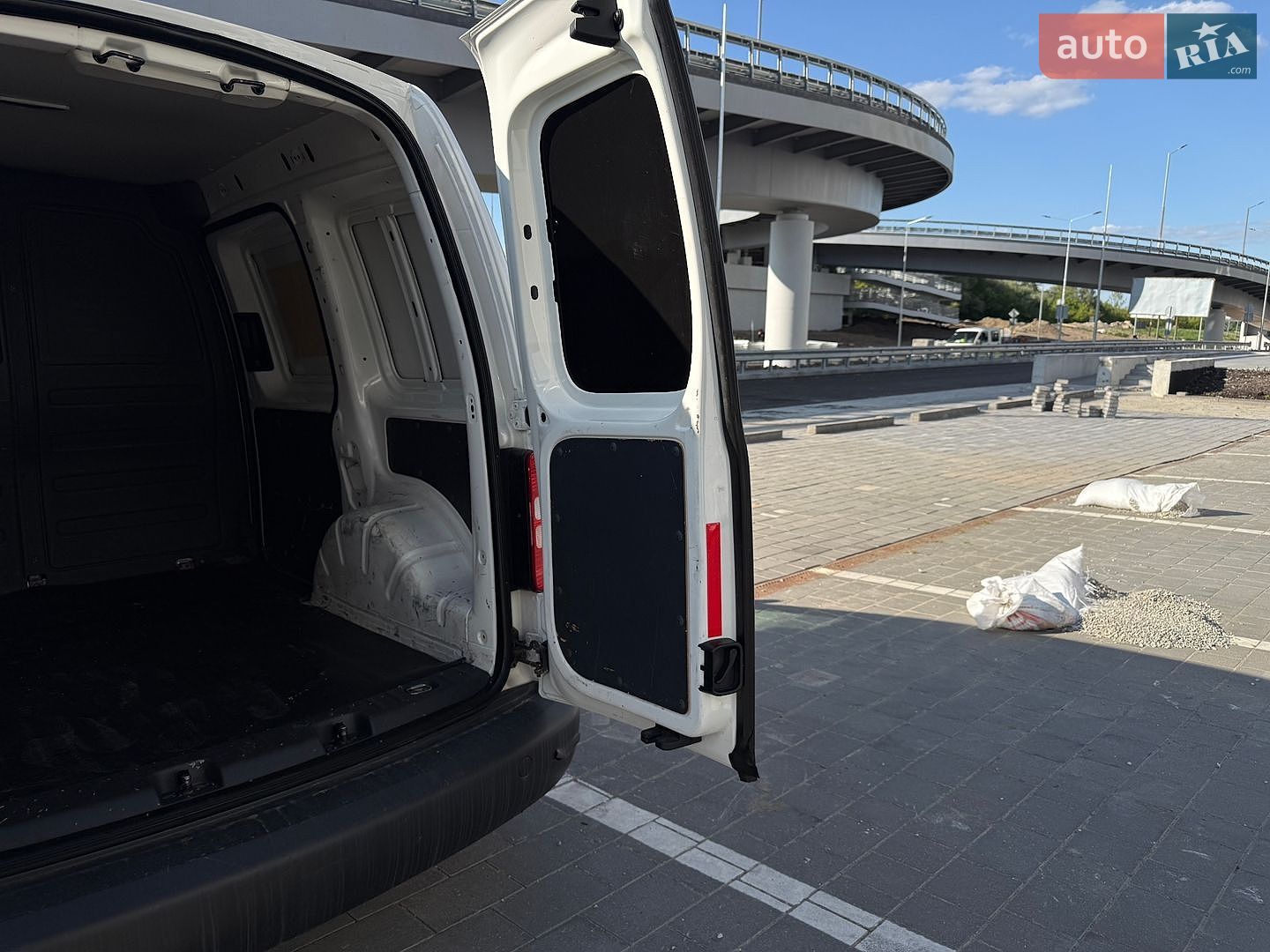 Volkswagen Caddy 2011 VIN WV1ZZZ2KZBX302694 фото оголошення 28 з 36