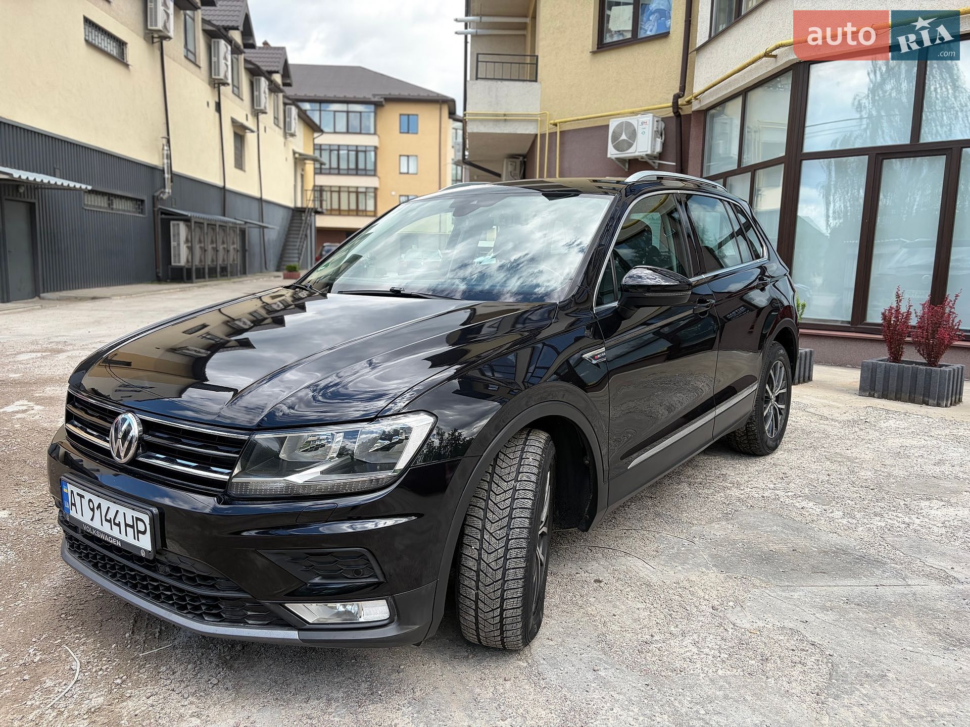 Volkswagen Tiguan 2016 VIN WVGZZZ5NZHW341213 фото оголошення 7 з 38