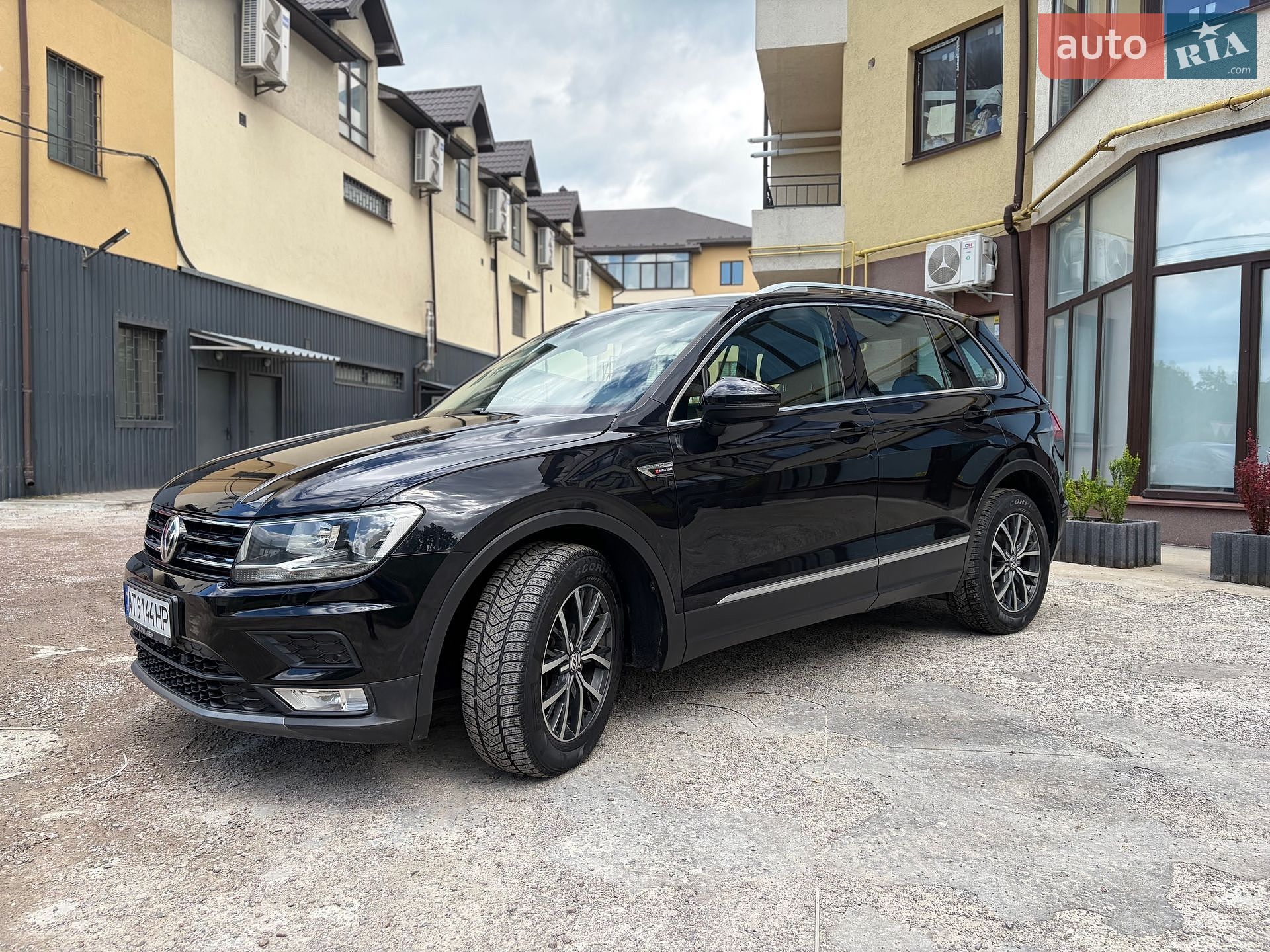 Volkswagen Tiguan 2016 VIN WVGZZZ5NZHW341213 фото оголошення 8 з 38