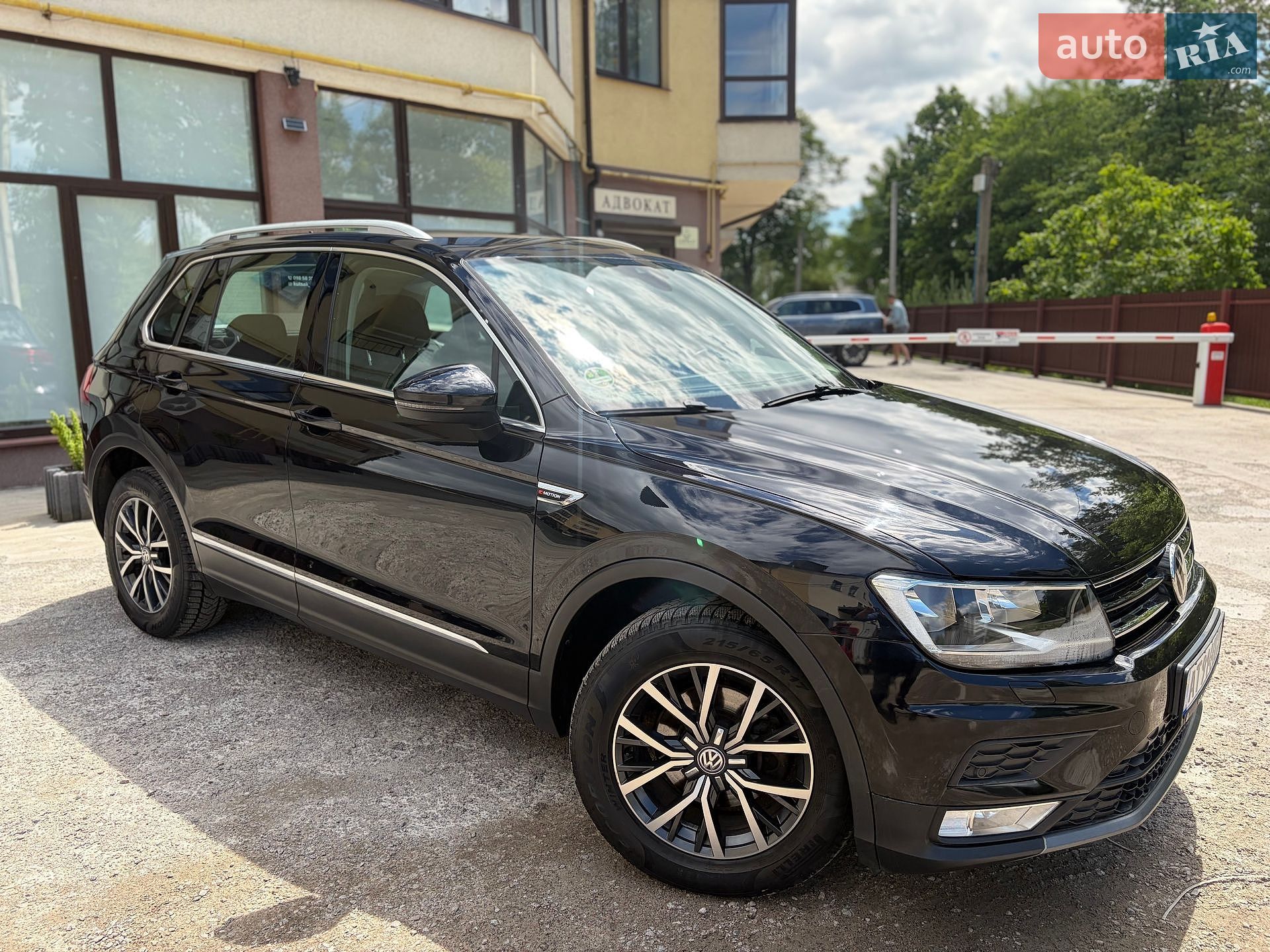 Volkswagen Tiguan 2016 VIN WVGZZZ5NZHW341213 фото оголошення 18 з 38