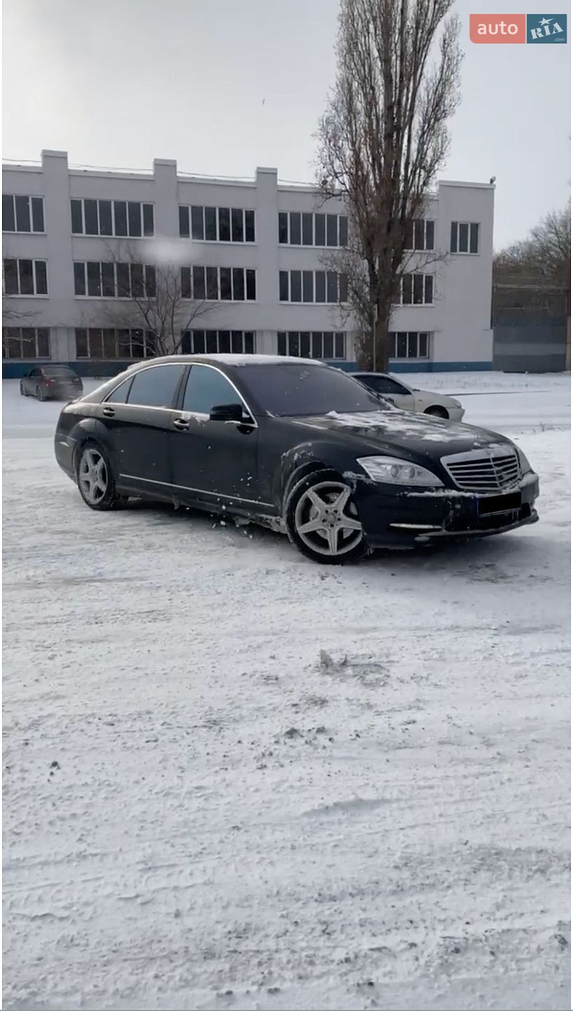 Mercedes-Benz S-Class 2011 VIN WDDNG8GB2BA387788 фото оголошення 5 з 5