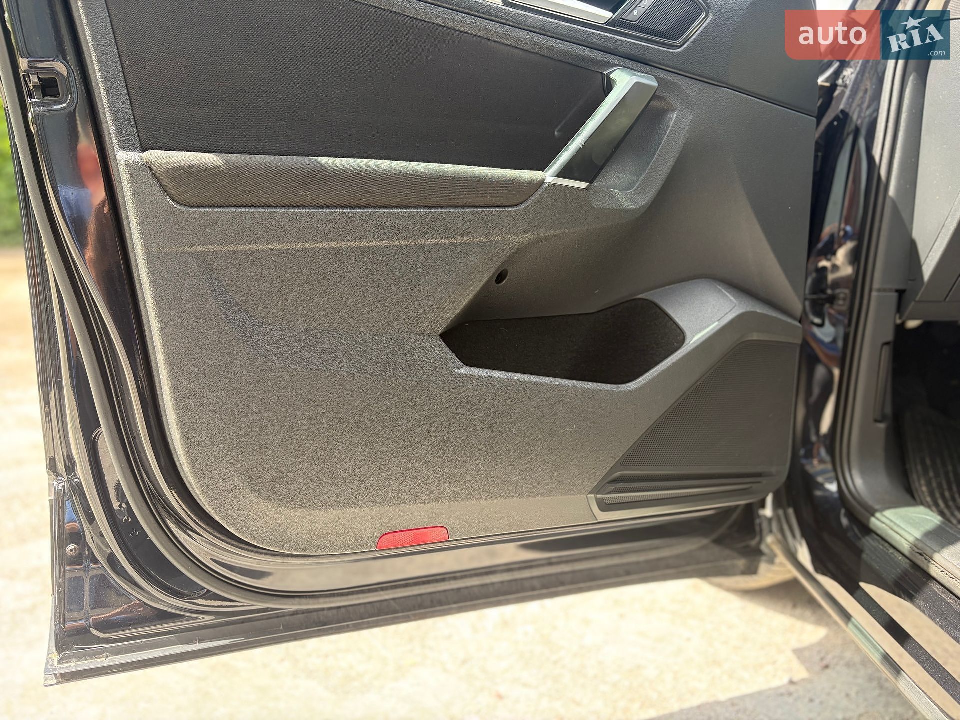 Volkswagen Tiguan 2016 VIN WVGZZZ5NZHW341213 фото оголошення 29 з 38