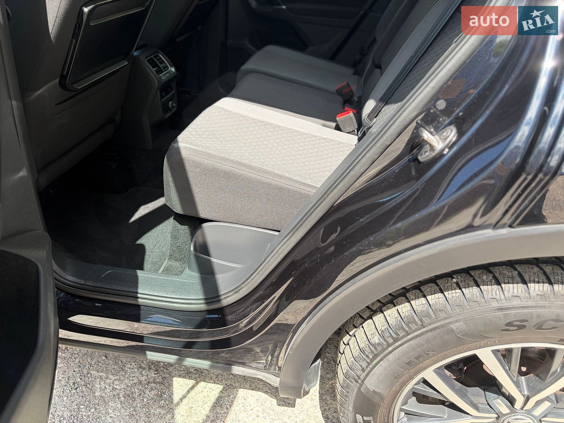 Volkswagen Tiguan 2016 VIN WVGZZZ5NZHW341213 фото оголошення 34 з 38