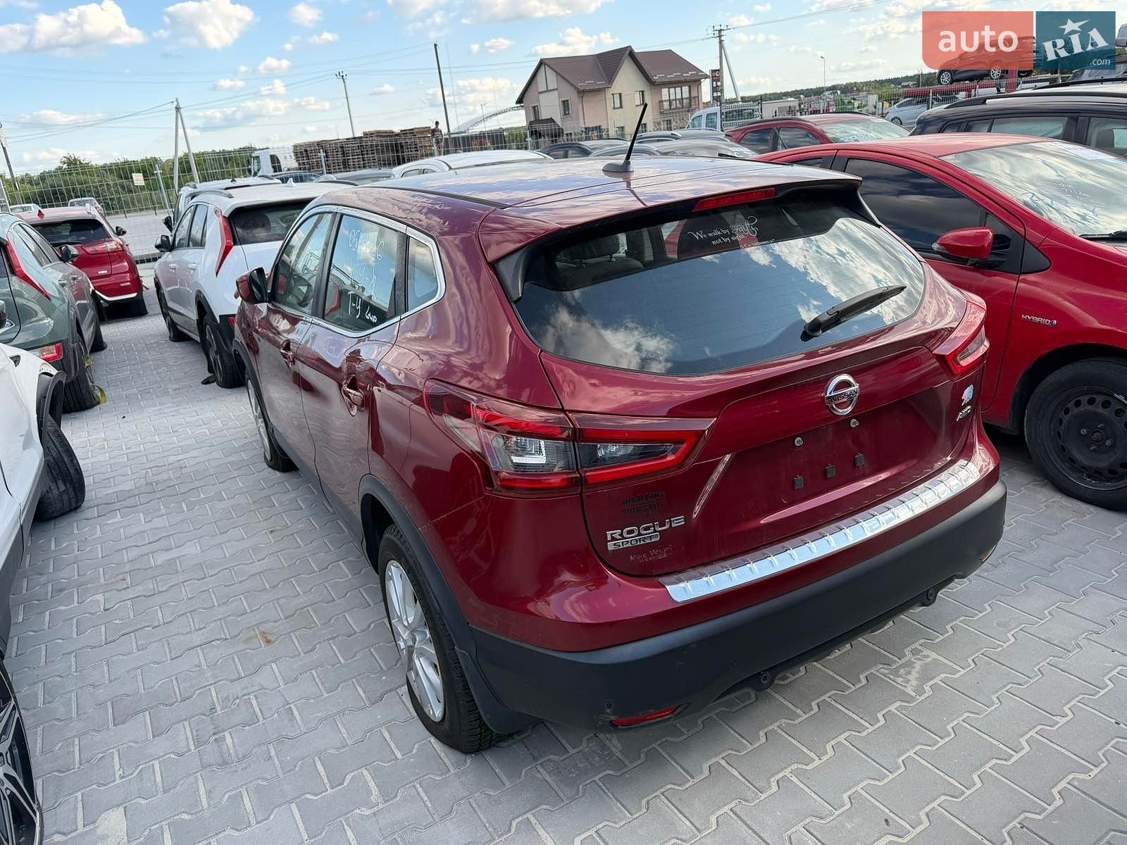 Nissan Rogue Sport 2019 VIN JN1BJ1CW7LW372550 фото оголошення 2 з 23