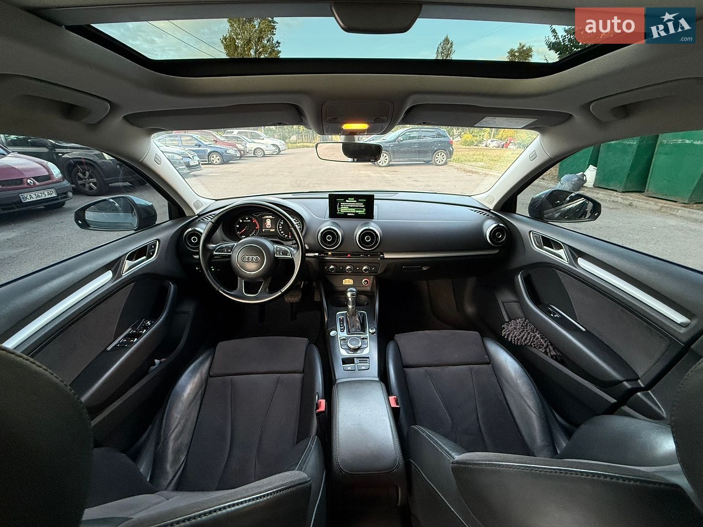 Audi A3 2016 VIN WAUZZZ8V9GA149820 фото оголошення 29 з 47