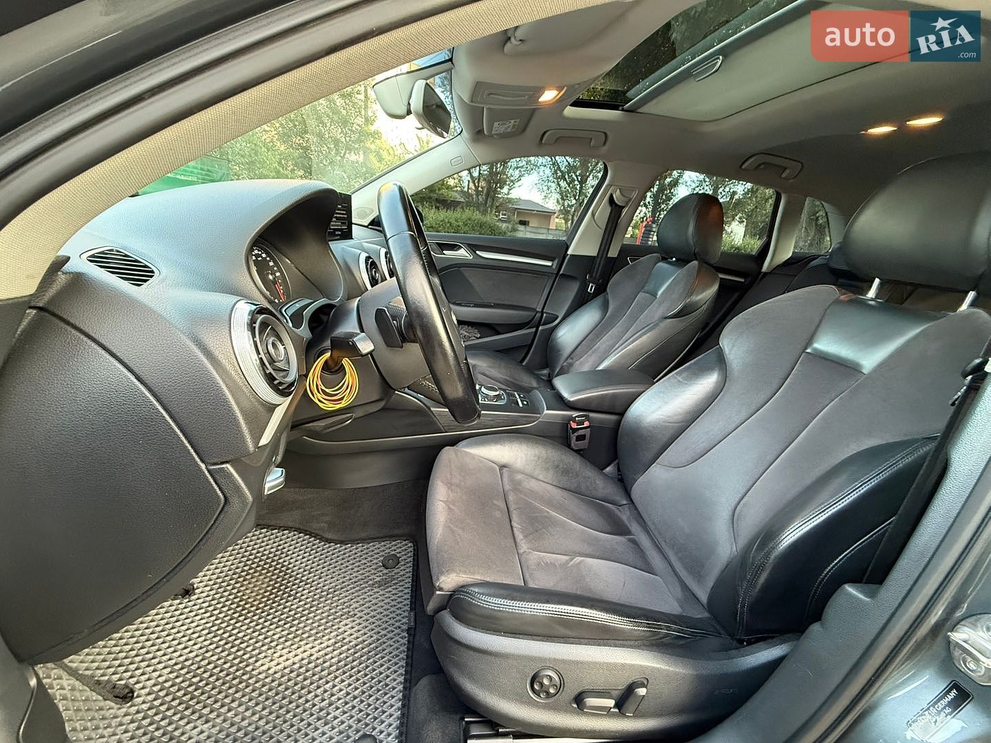 Audi A3 2016 VIN WAUZZZ8V9GA149820 фото оголошення 38 з 47