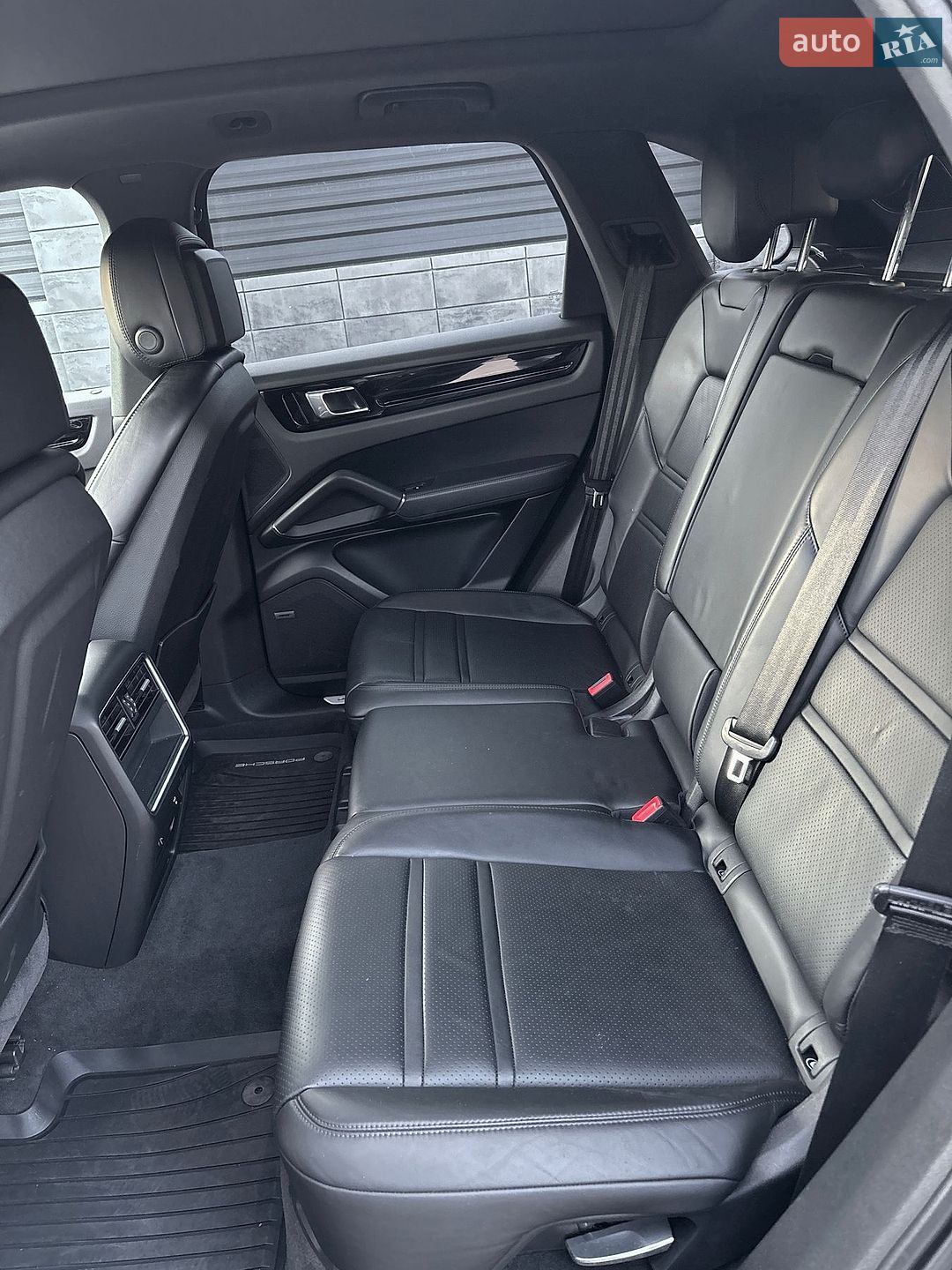 Porsche Cayenne 2020 VIN WP1AA2AY9LDA10409 фото оголошення 20 з 29