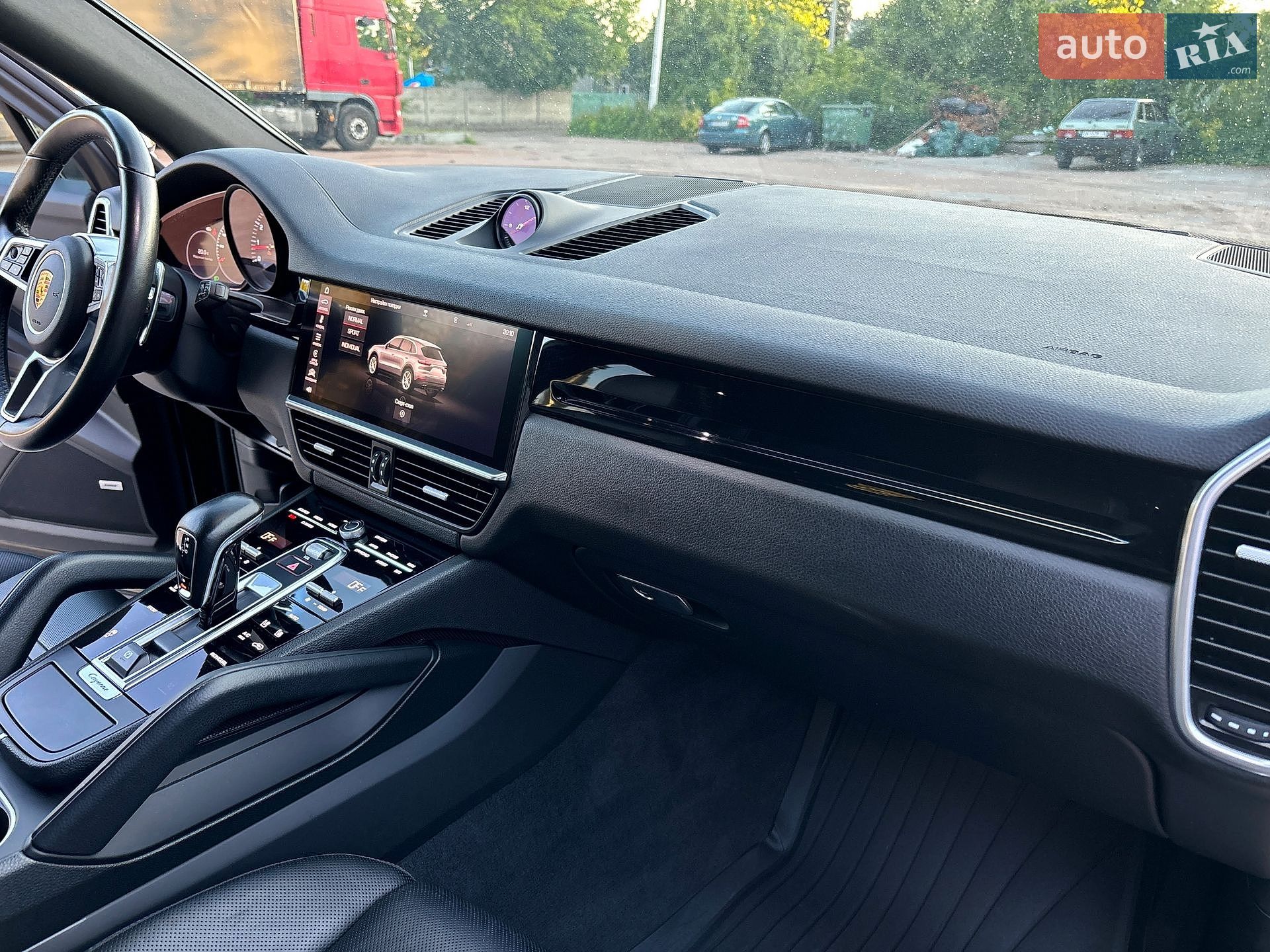 Porsche Cayenne 2020 VIN WP1AA2AY9LDA10409 фото оголошення 23 з 29