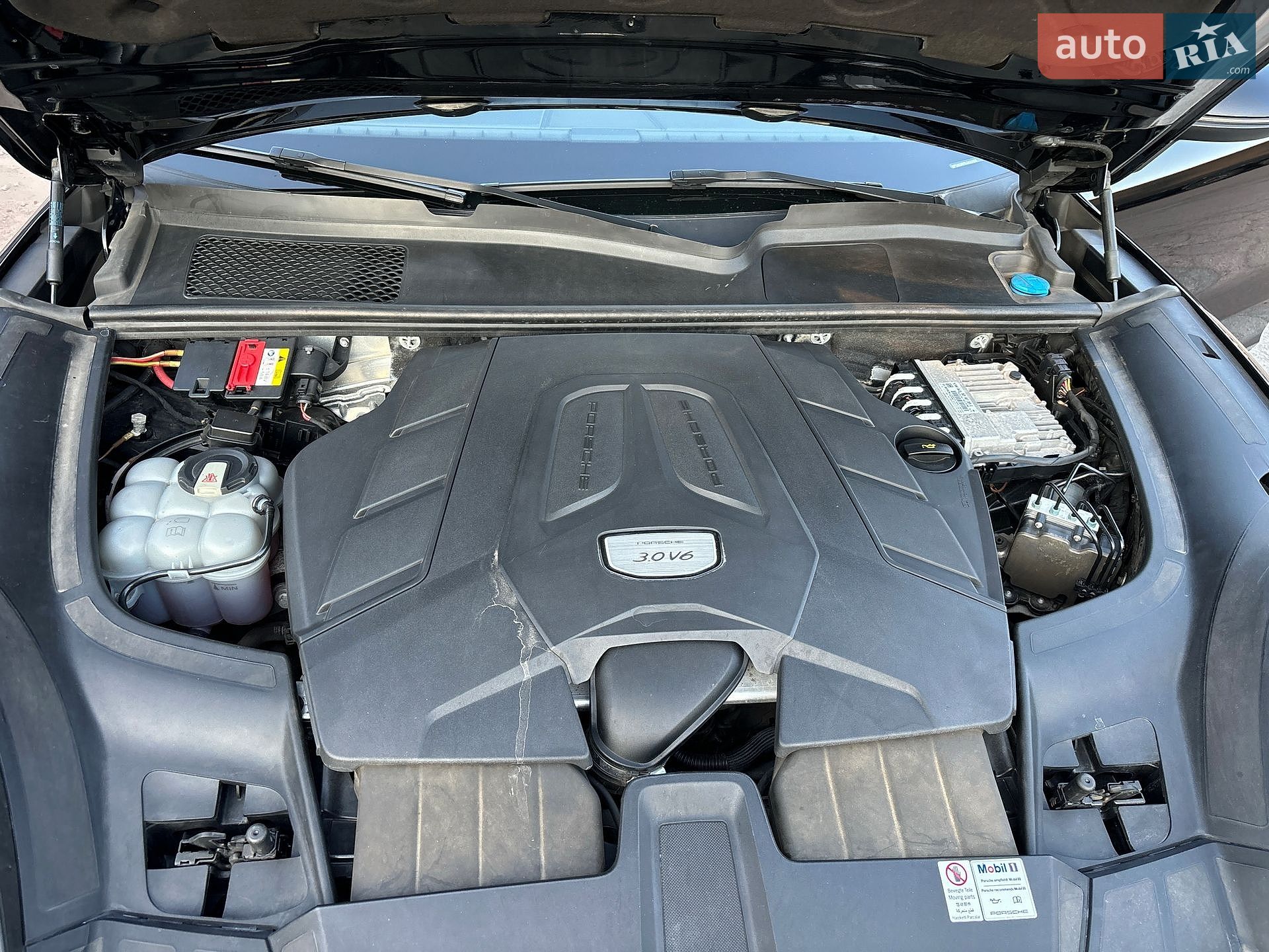 Porsche Cayenne 2020 VIN WP1AA2AY9LDA10409 фото оголошення 27 з 29