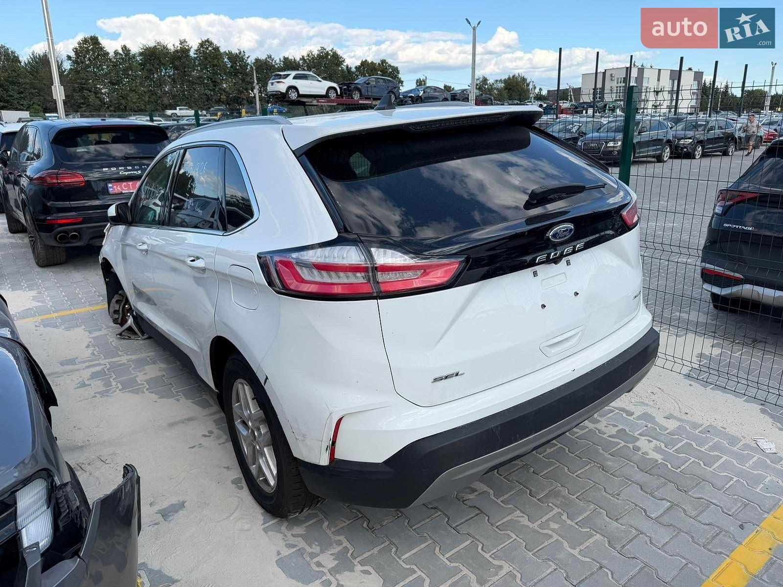Ford Edge 2023 VIN 2FMPK4J96RBA33363 фото оголошення 4 з 24