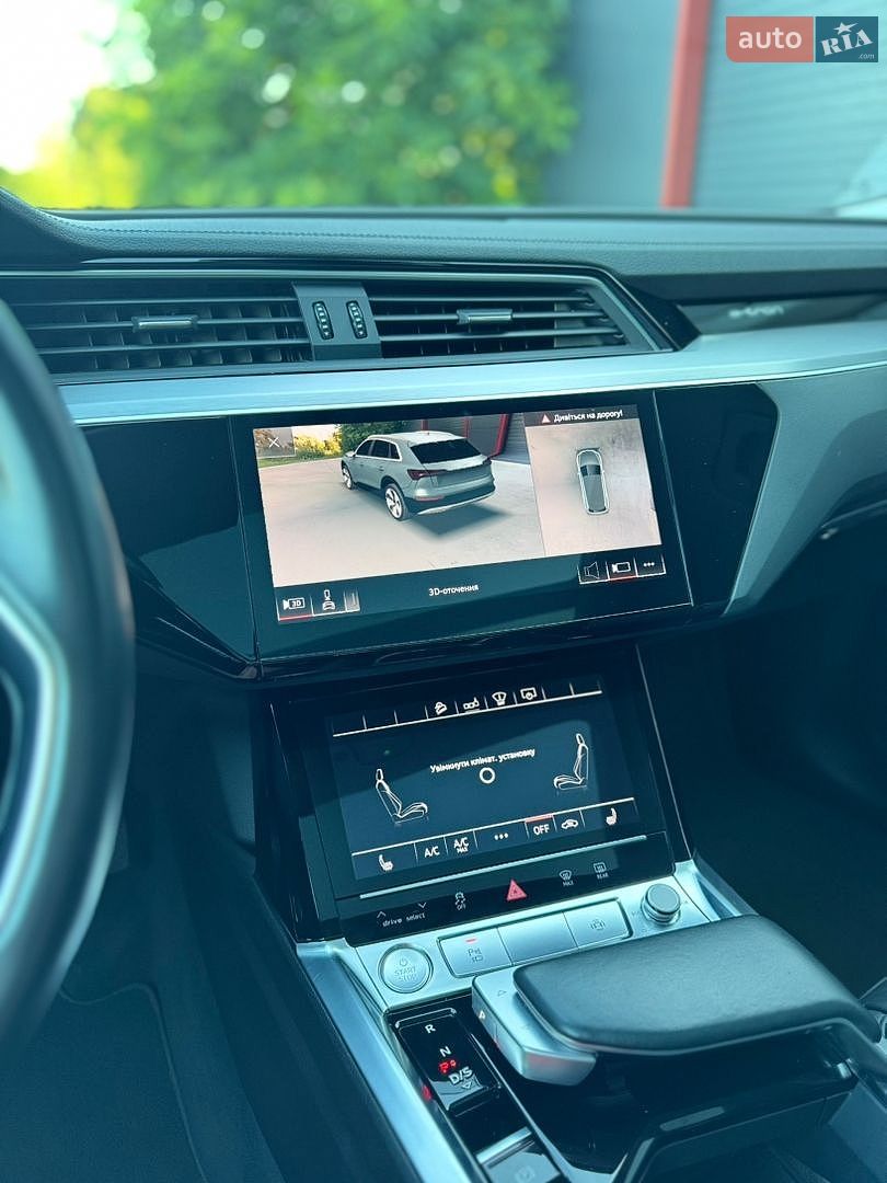 Audi e-tron 2019 VIN WAUZZZGEXLB007563 фото оголошення 10 з 20