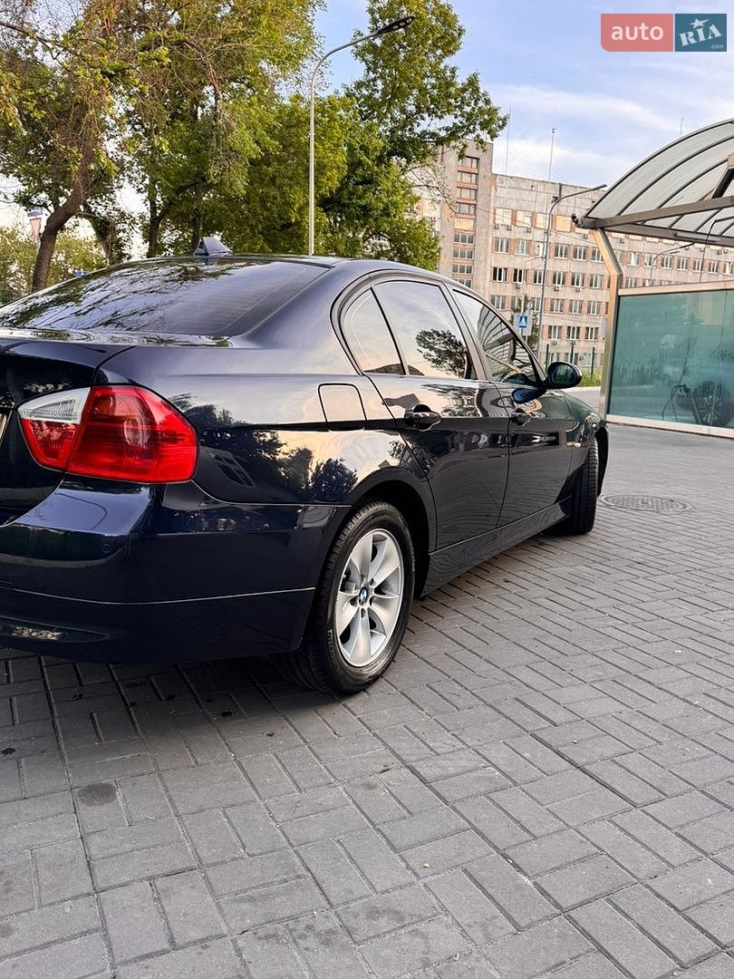 BMW 3 Series 2008 VIN WBAVG71090A044191 фото оголошення 3 з 17