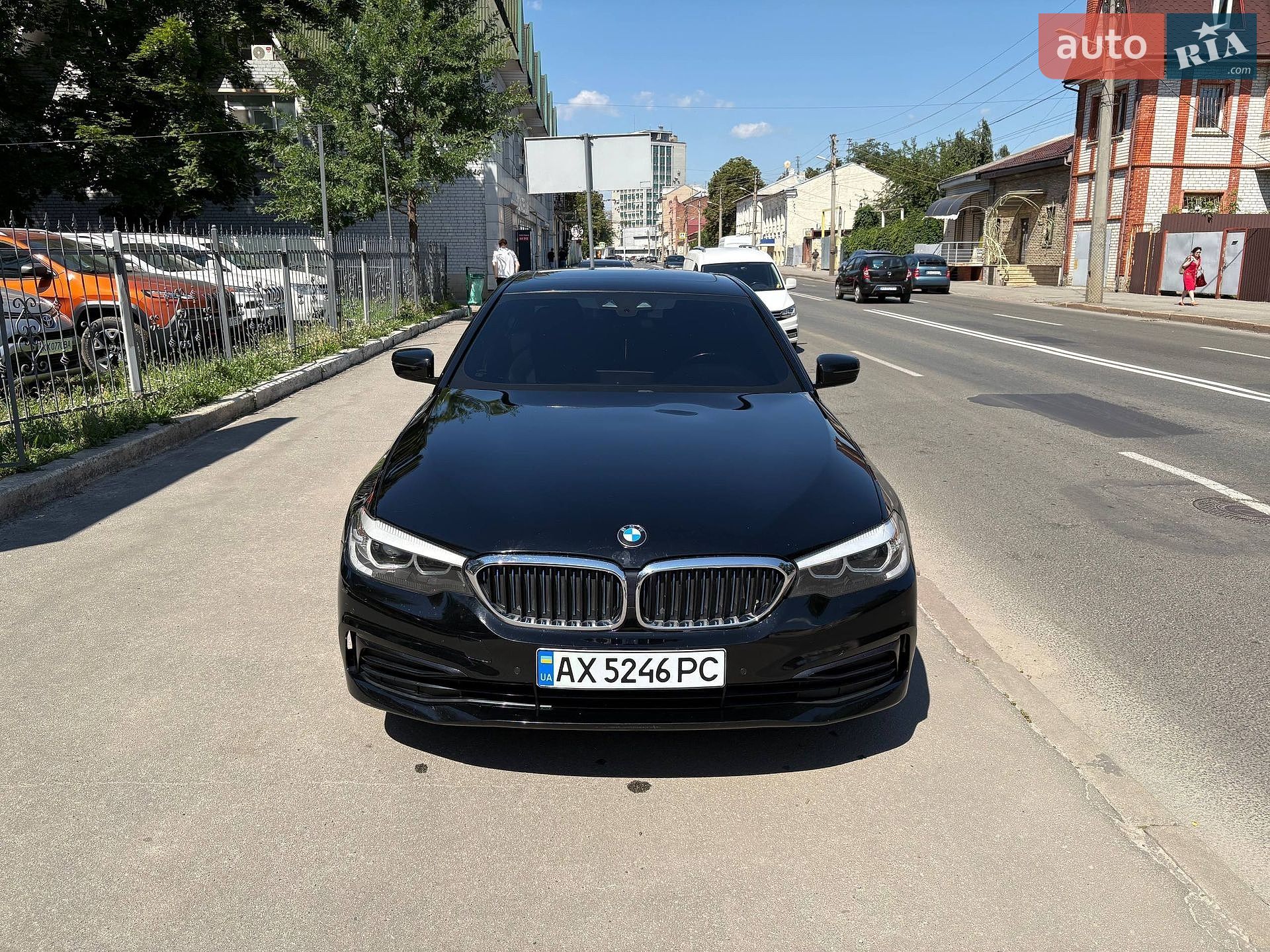 BMW 5 Series 2019 VIN WBAJA9C57KB399054 фото оголошення 3 з 20