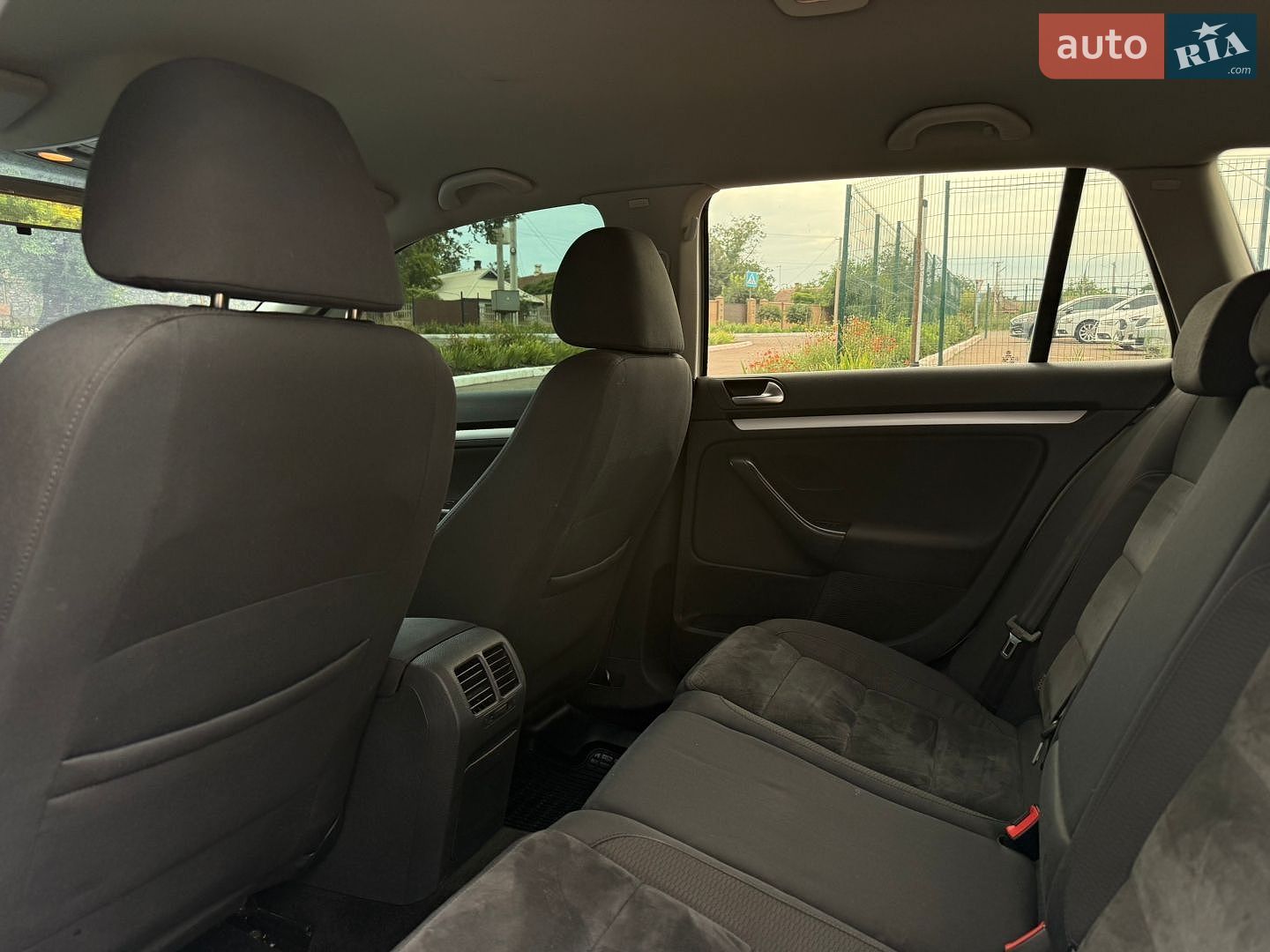 Volkswagen Golf 2010 VIN WVWZZZ1KZAM608160 фото оголошення 18 з 34