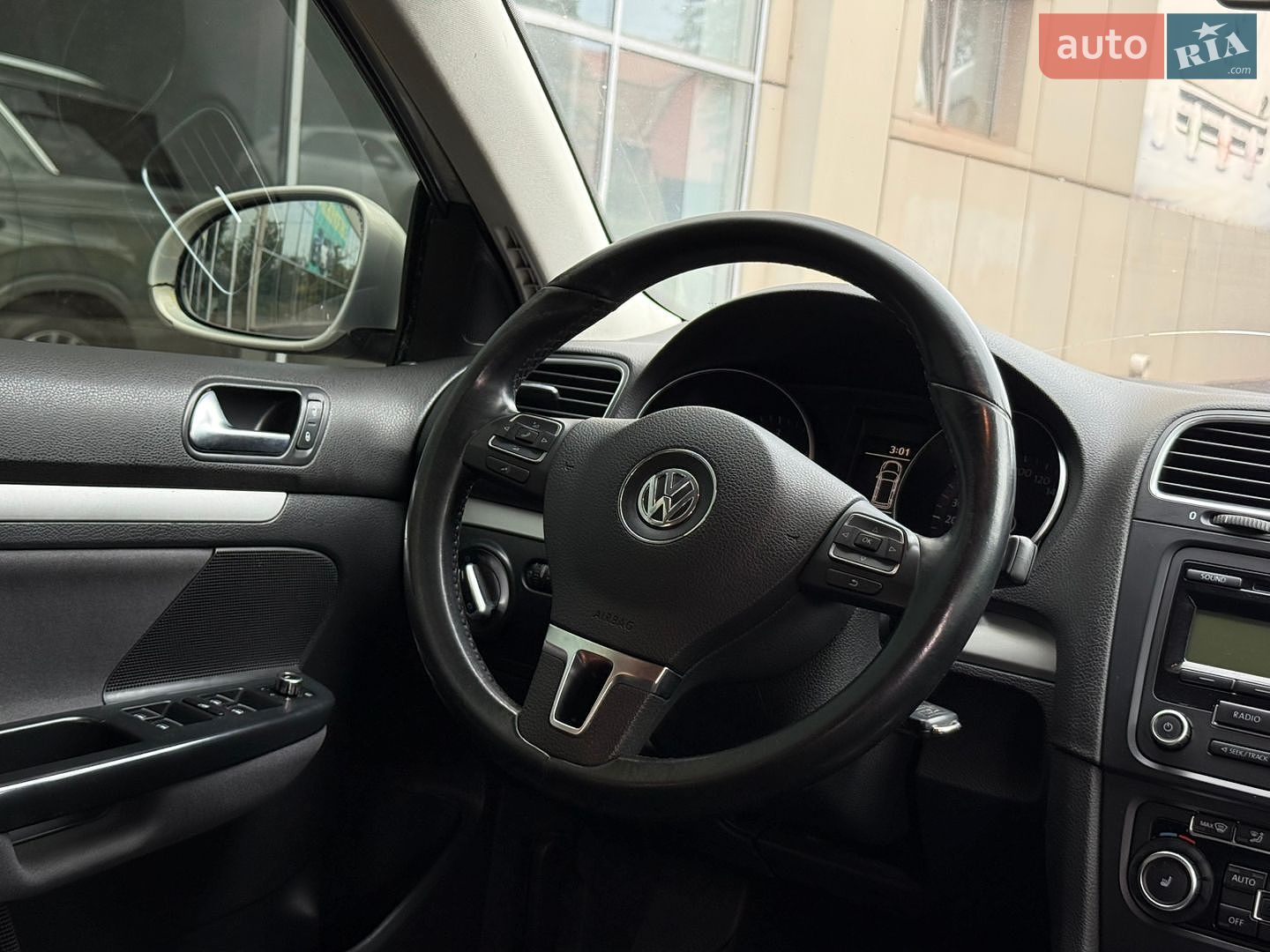 Volkswagen Golf 2010 VIN WVWZZZ1KZAM608160 фото оголошення 31 з 34