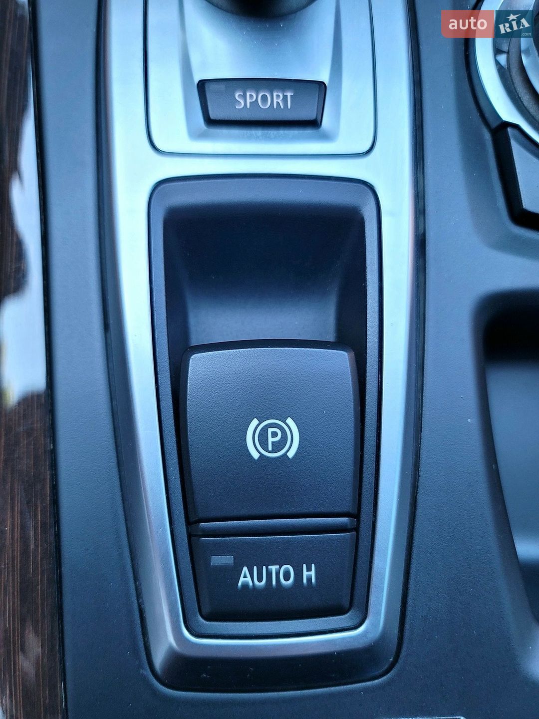 BMW X6 2013 VIN WBAFH810300B62236 фото оголошення 31 з 43