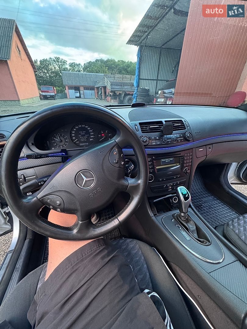 Mercedes-Benz E-Class 2005 VIN WDB2110061A902260 фото оголошення 11 з 12