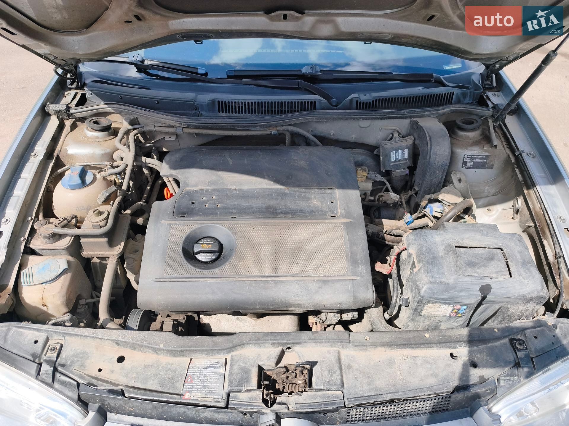 Volkswagen Golf 2004 VIN WVWZZZ1JZ4W160344 фото оголошення 16 з 37