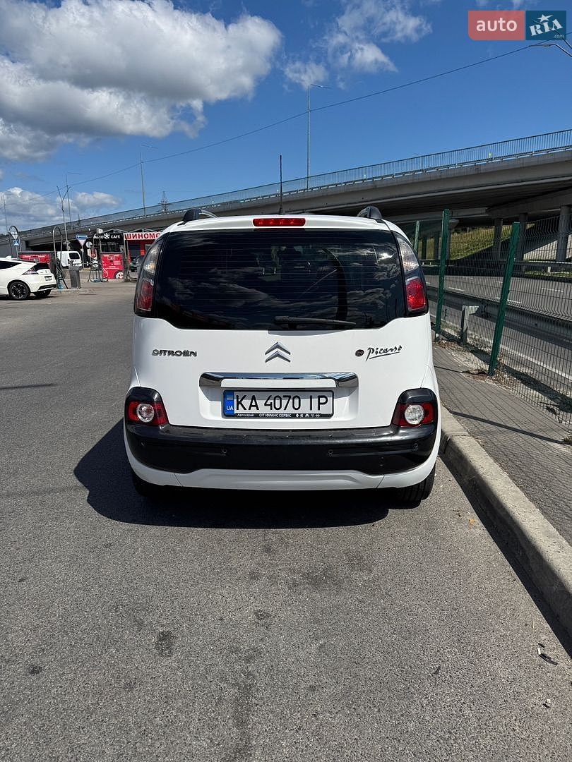 Citroen C3 Picasso 2012 VIN VF7SH5FJ8CT514693 фото оголошення 2 з 13