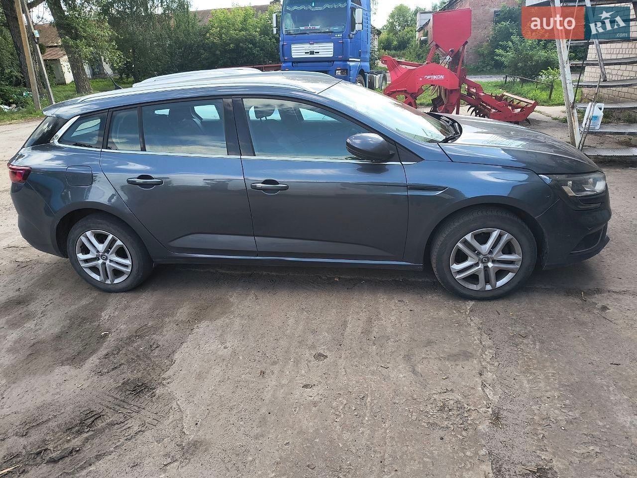 Renault Megane 2016 VIN VF1RFB00356373036 фото оголошення 3 з 8