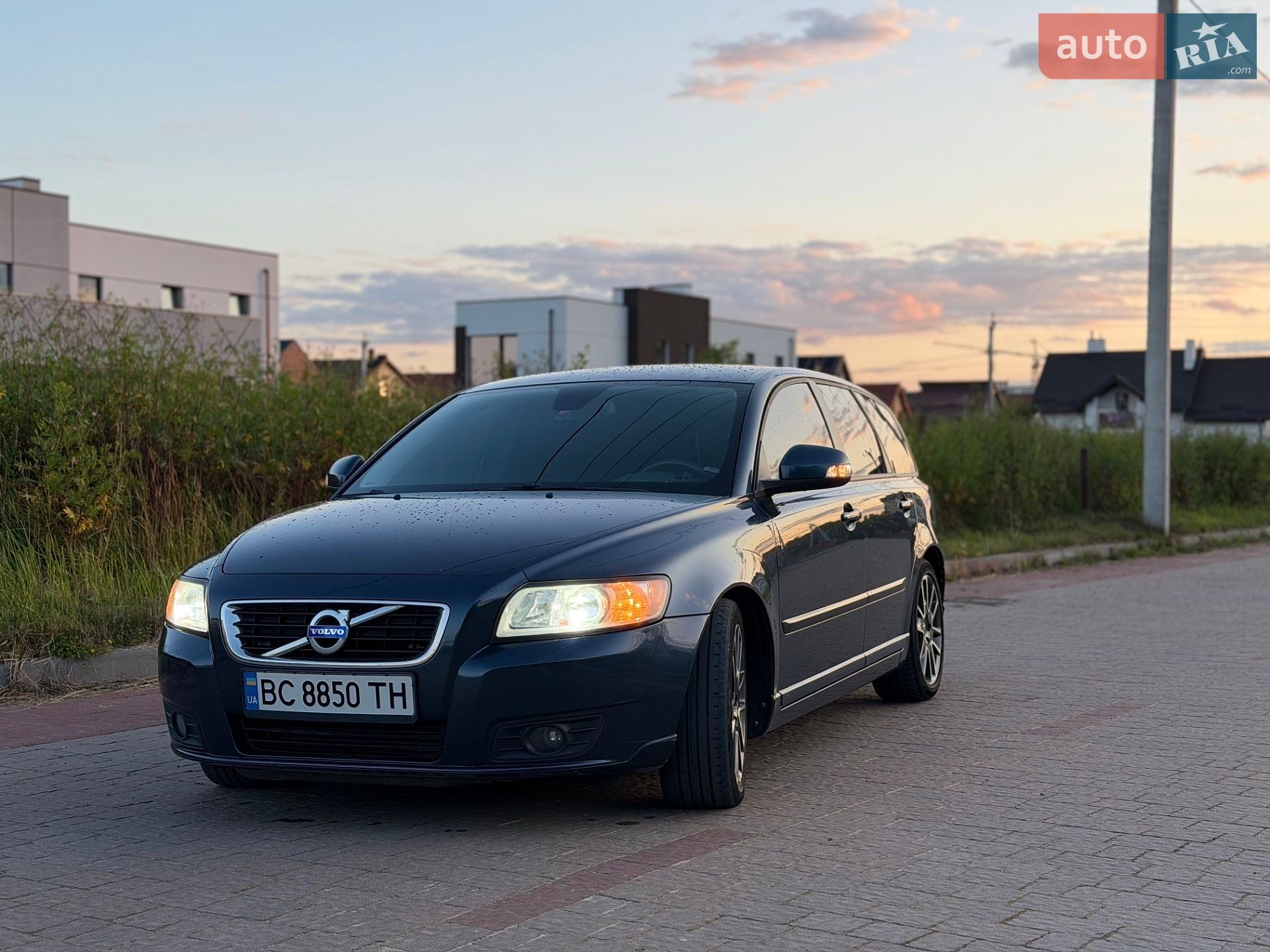 Volvo V50 2011 VIN YV1MW84F1B2620296 фото оголошення 2 з 22