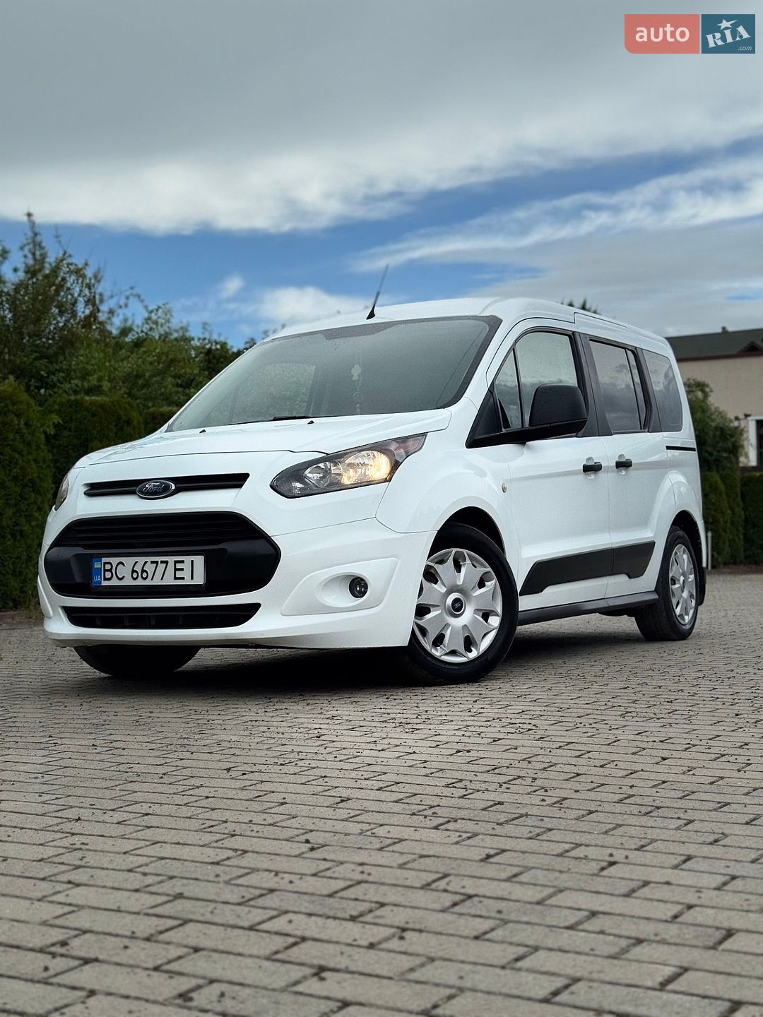 Ford Tourneo Connect 2017 VIN WF0TXXWPGTHR15406 фото оголошення 5 з 24