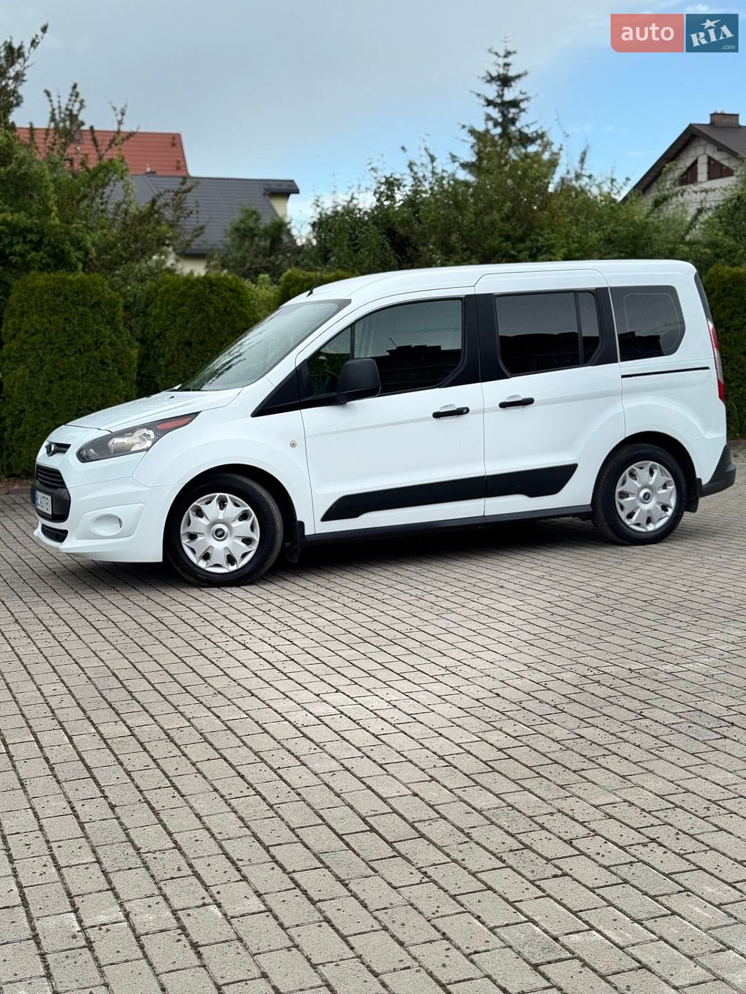 Ford Tourneo Connect 2017 VIN WF0TXXWPGTHR15406 фото оголошення 3 з 24