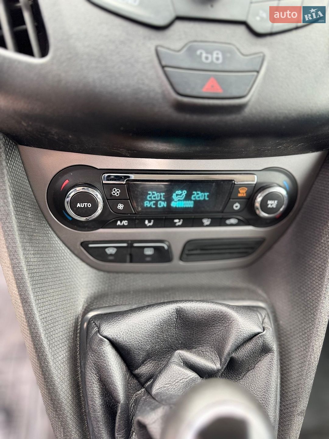 Ford Tourneo Connect 2017 VIN WF0TXXWPGTHR15406 фото оголошення 16 з 24