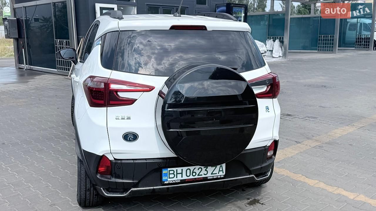BYD Yuan 2018 VIN LC0CE4DC1J0147557 фото оголошення 8 з 27