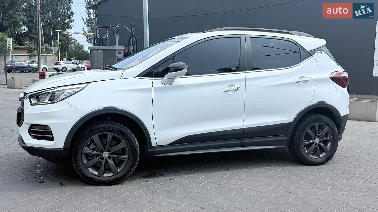 BYD Yuan 2018 VIN LC0CE4DC1J0147557 фото оголошення 11 з 27