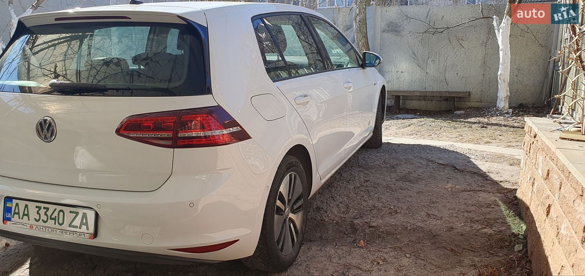 Volkswagen e-Golf 2014 VIN WVWZZZAUZFW901393 фото оголошення 5 з 18