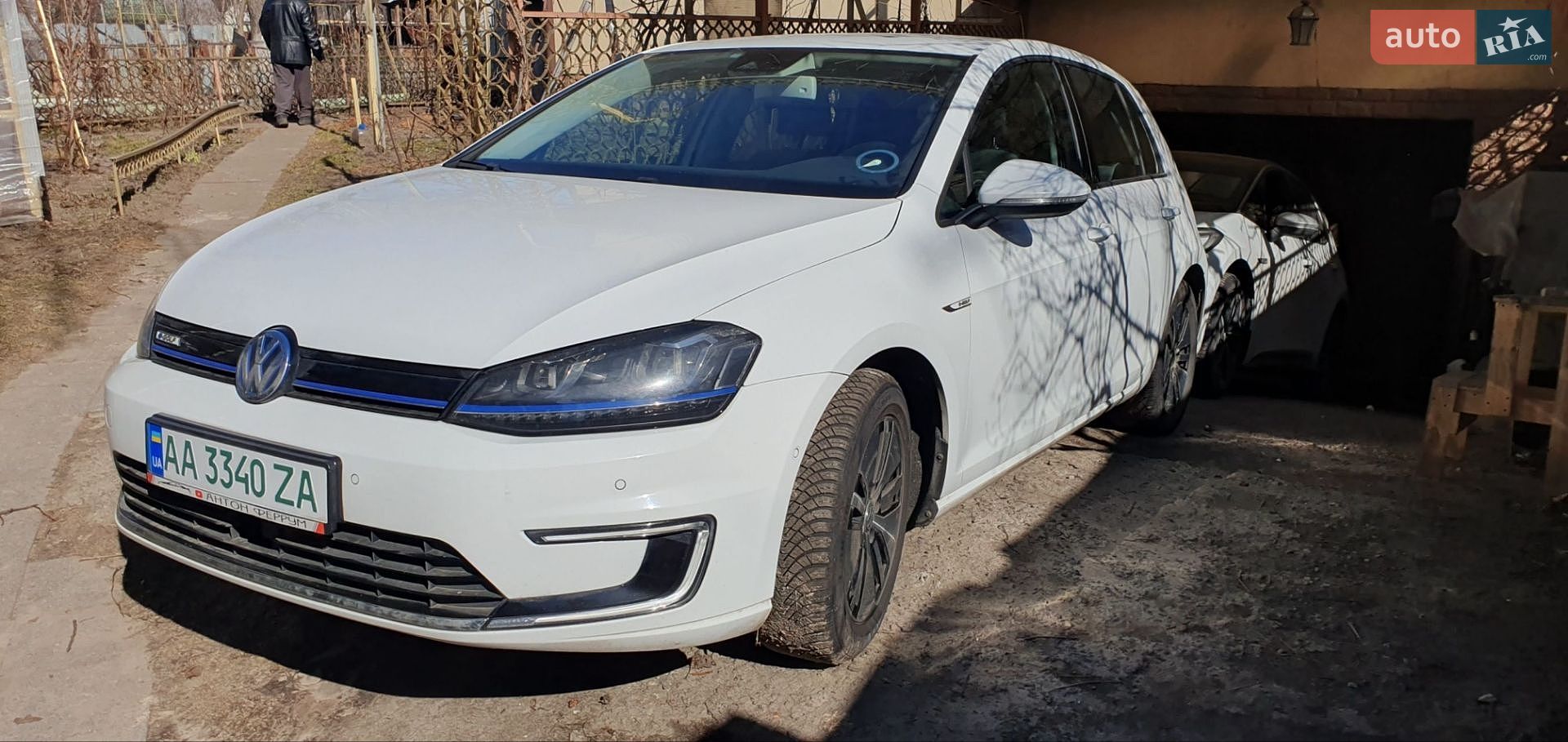 Volkswagen e-Golf 2014 VIN WVWZZZAUZFW901393 фото оголошення 11 з 18