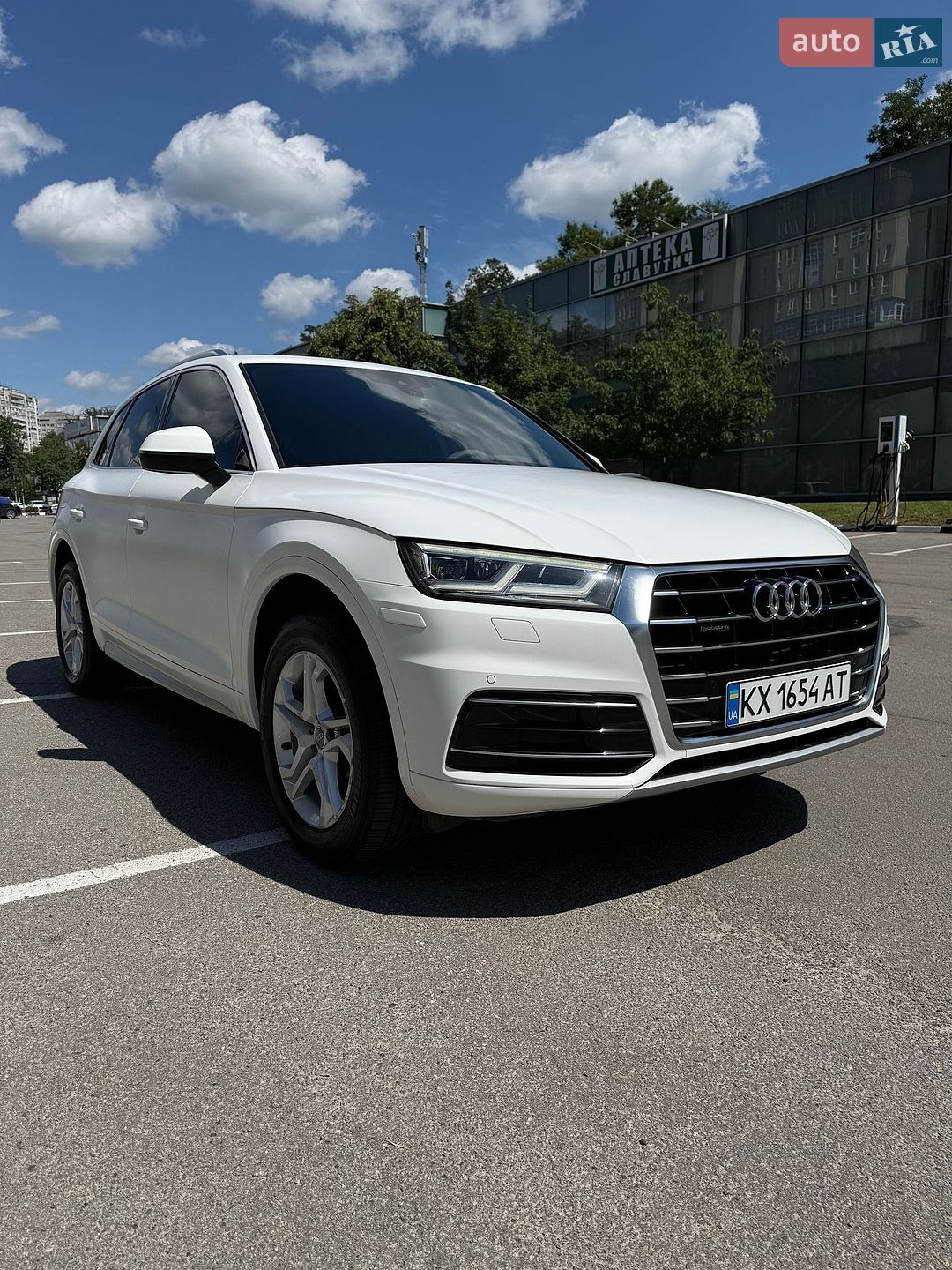 AUDI Audi Q5 2018 VIN WA1BNAFY9J2215468 фото оголошення 7 з 43