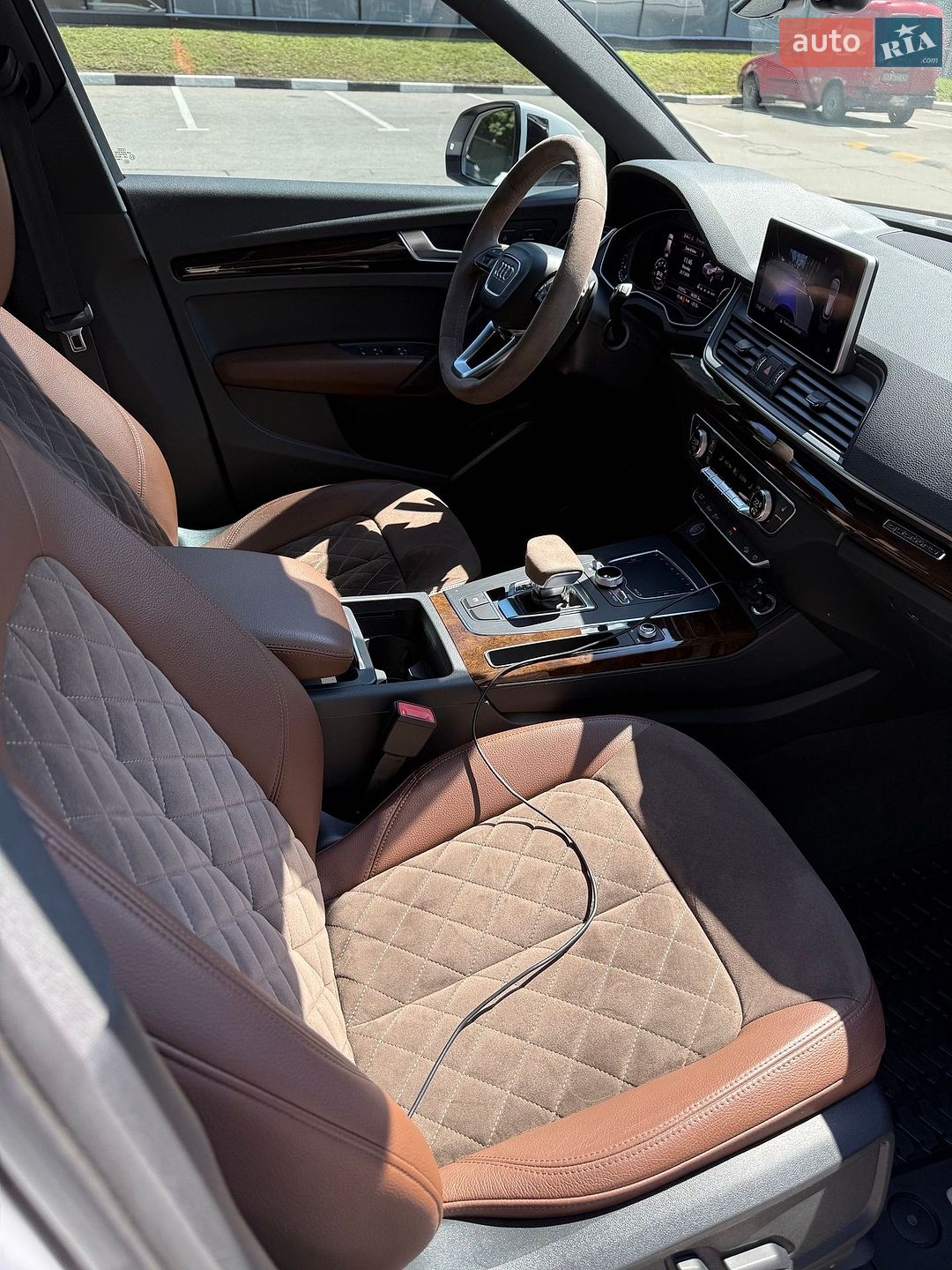 AUDI Audi Q5 2018 VIN WA1BNAFY9J2215468 фото оголошення 29 з 43