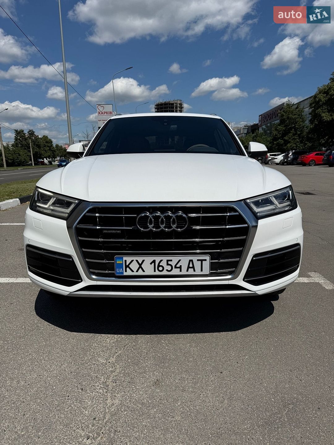 AUDI Audi Q5 2018 VIN WA1BNAFY9J2215468 фото оголошення 9 з 43