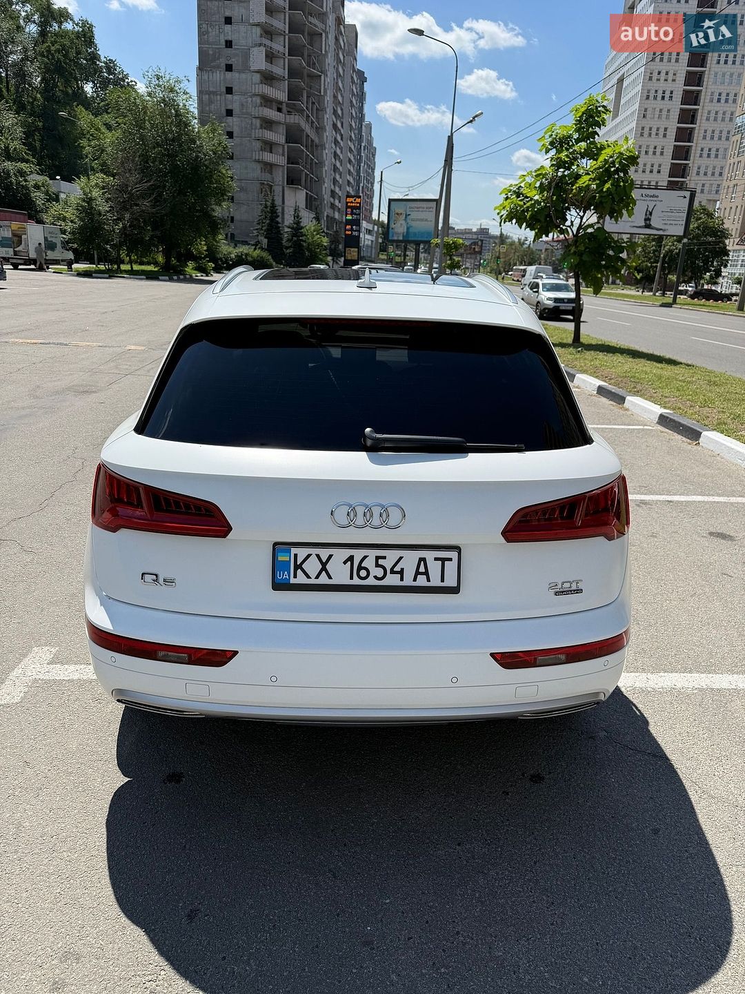 AUDI Audi Q5 2018 VIN WA1BNAFY9J2215468 фото оголошення 40 з 43