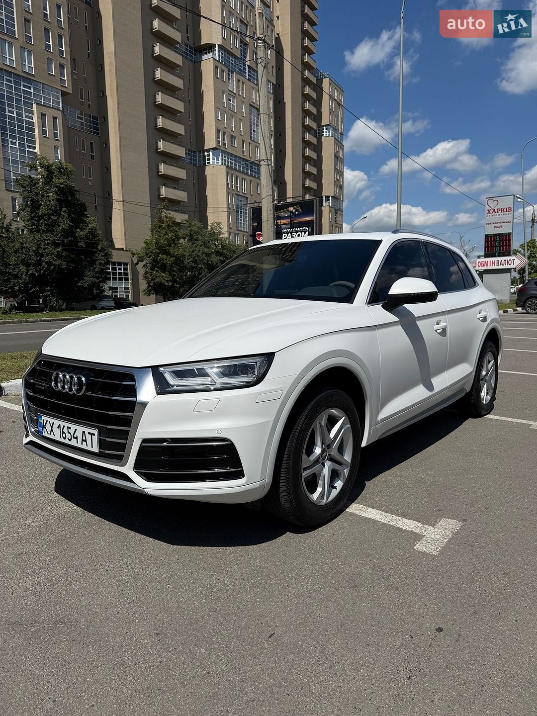 AUDI Audi Q5 2018 VIN WA1BNAFY9J2215468 фото оголошення 22 з 43