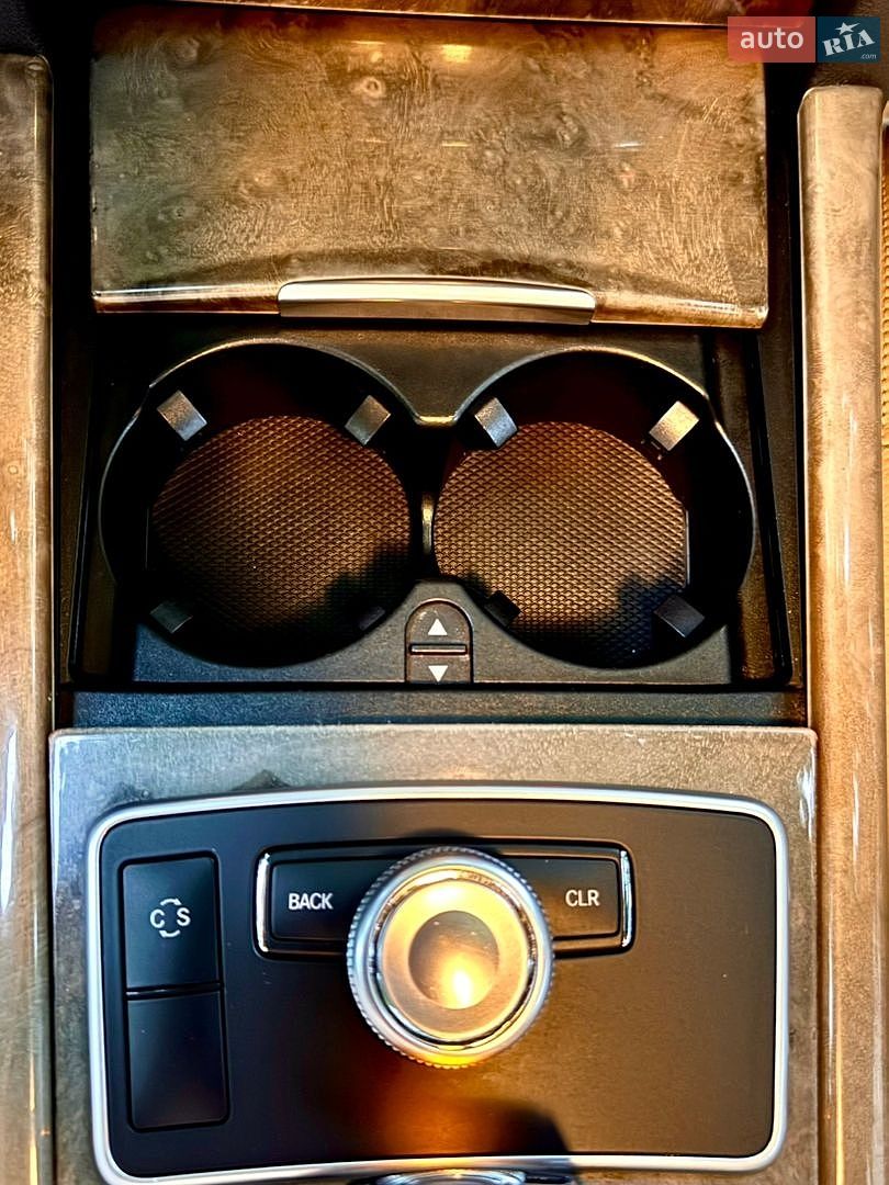 Mercedes-Benz E-Class 2010 VIN WDDHF8HB3AA233426 фото оголошення 16 з 16