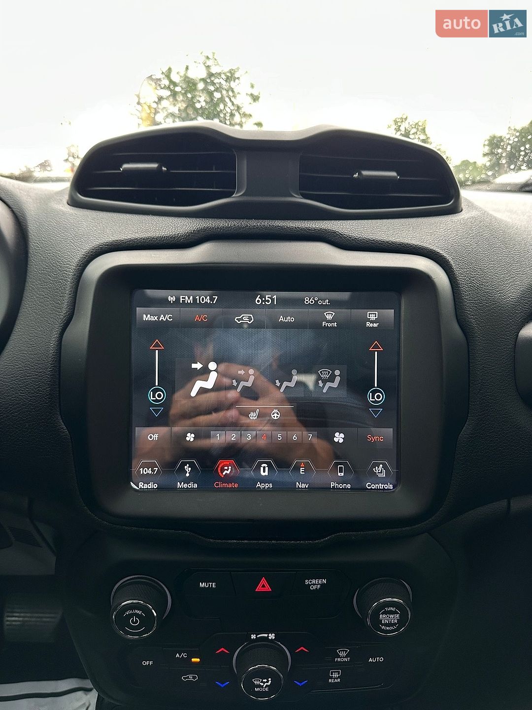 Jeep Renegade 2018 VIN ZACCJBDB6JPG86493 фото оголошення 17 з 18