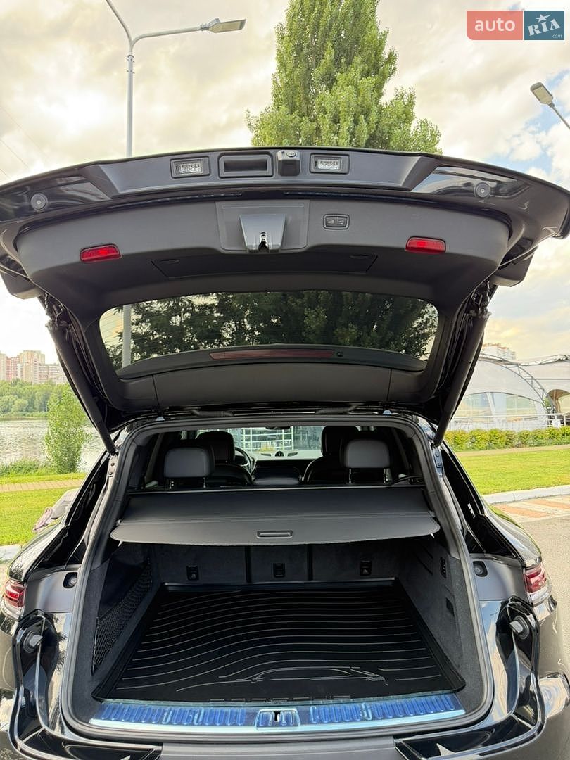 Porsche Cayenne 2023 VIN WP1ZZZ9YZRDA02140 фото оголошення 29 з 30